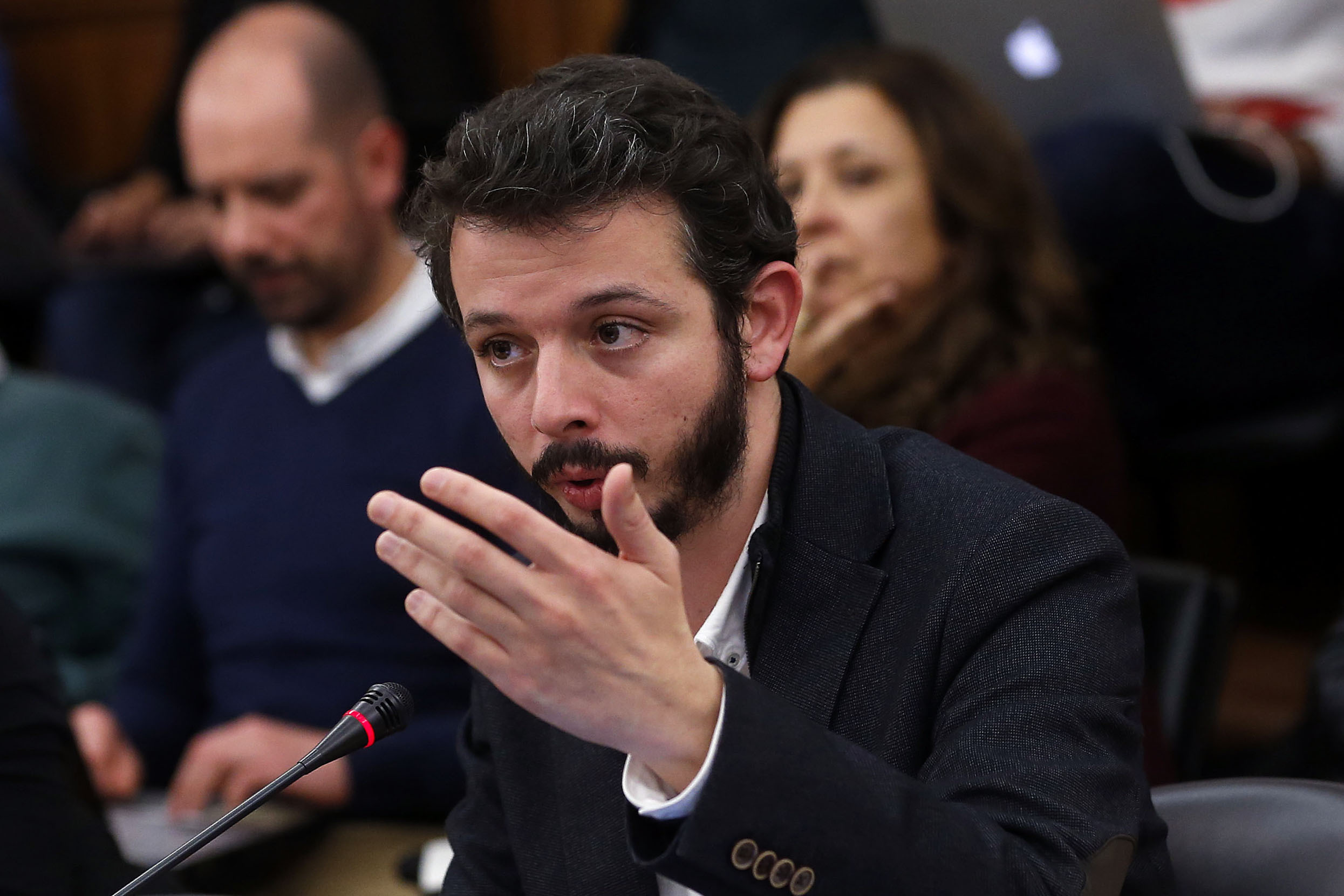BE quer audição urgente de diretor clínico demissionário do Hospital de Gaia