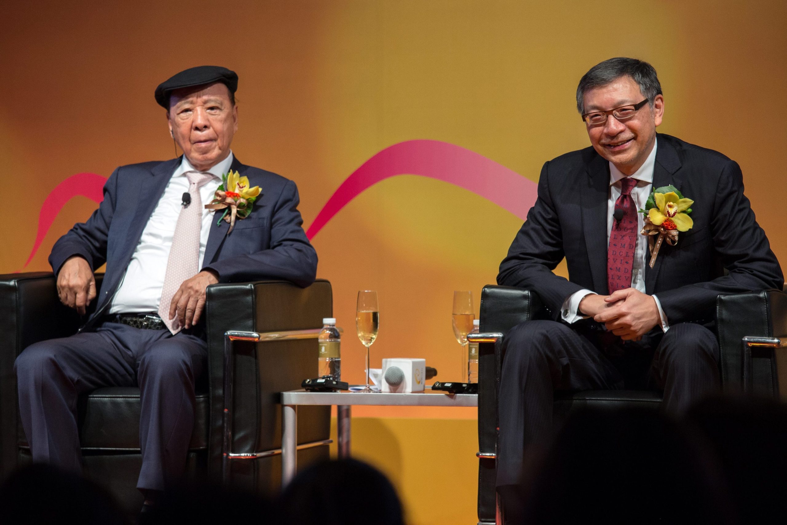 Morreu Lui Che Woo, fundador da operadora de jogo em Macau Galaxy. Tinha 95 anos