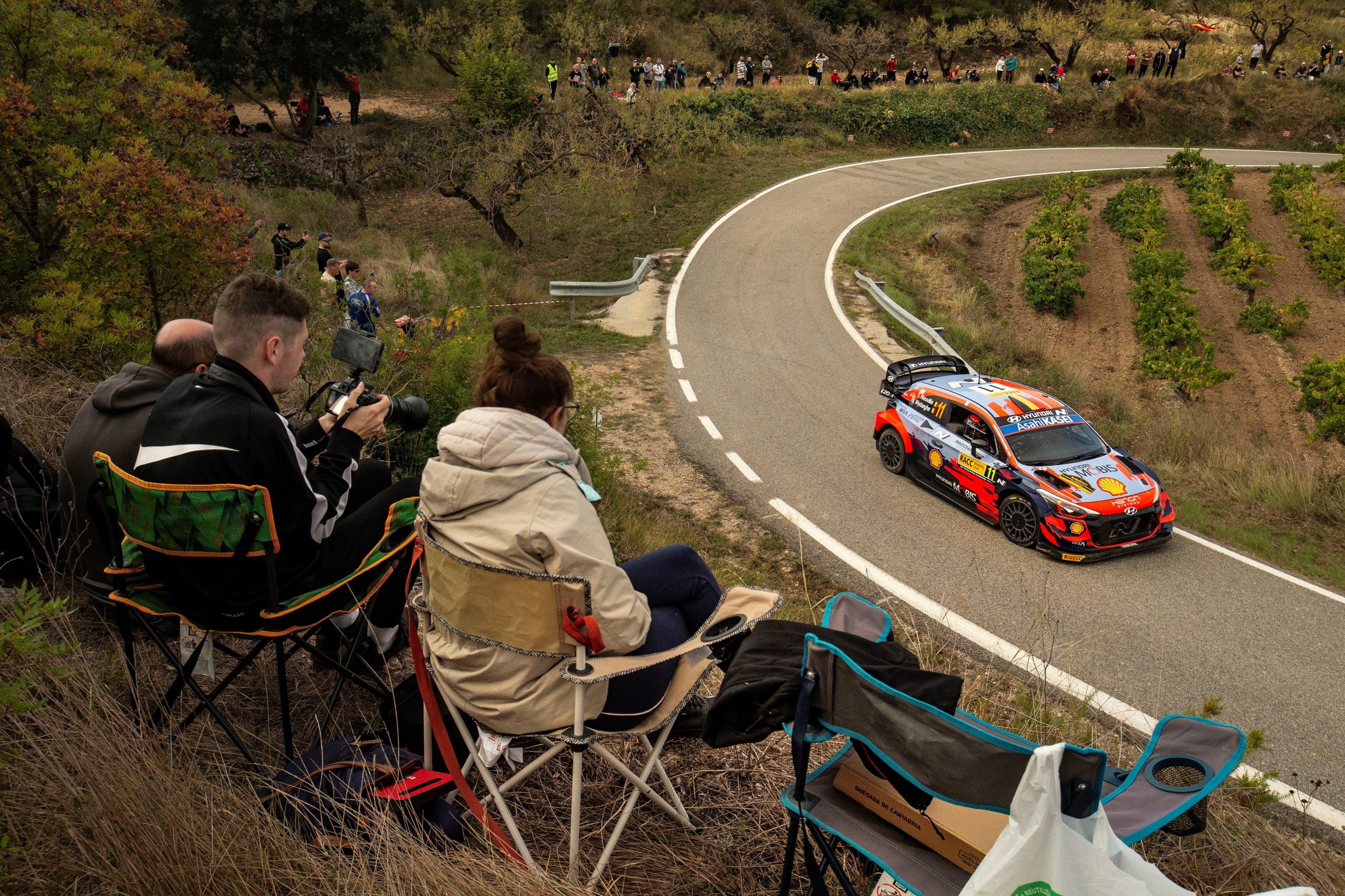 Thierry Neuville vence Rali da Catalunha e adia decisões dos títulos para Monza