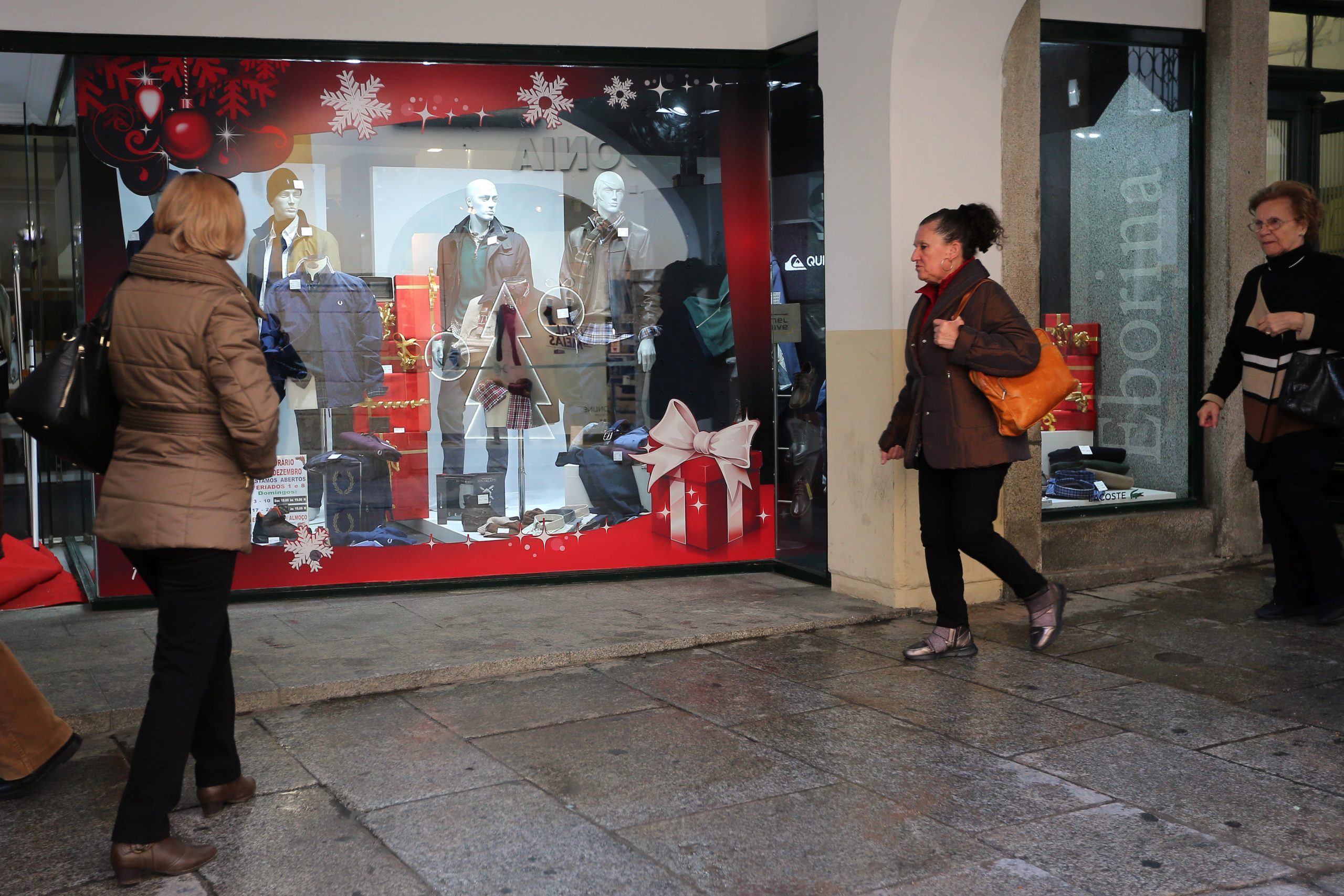 Vendas de Natal no comércio tradicional de Évora pouco afetadas por centro comercial