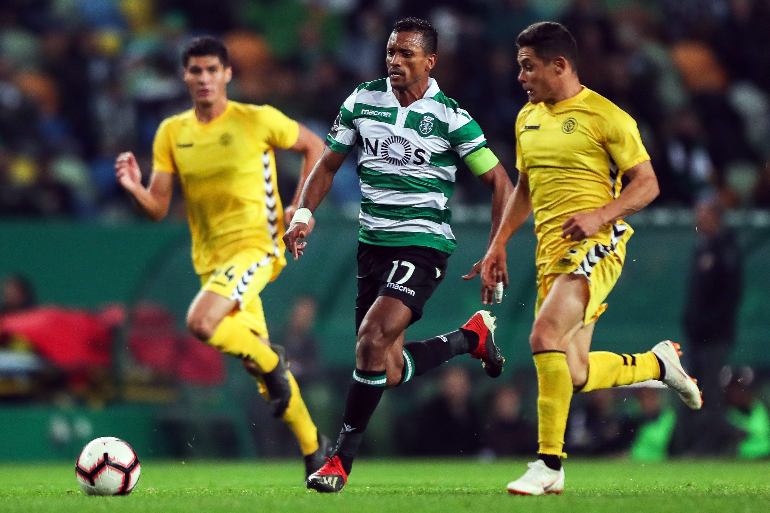 Sporting prepara Taça de Portugal sem Nani, a recuperar de mialgia