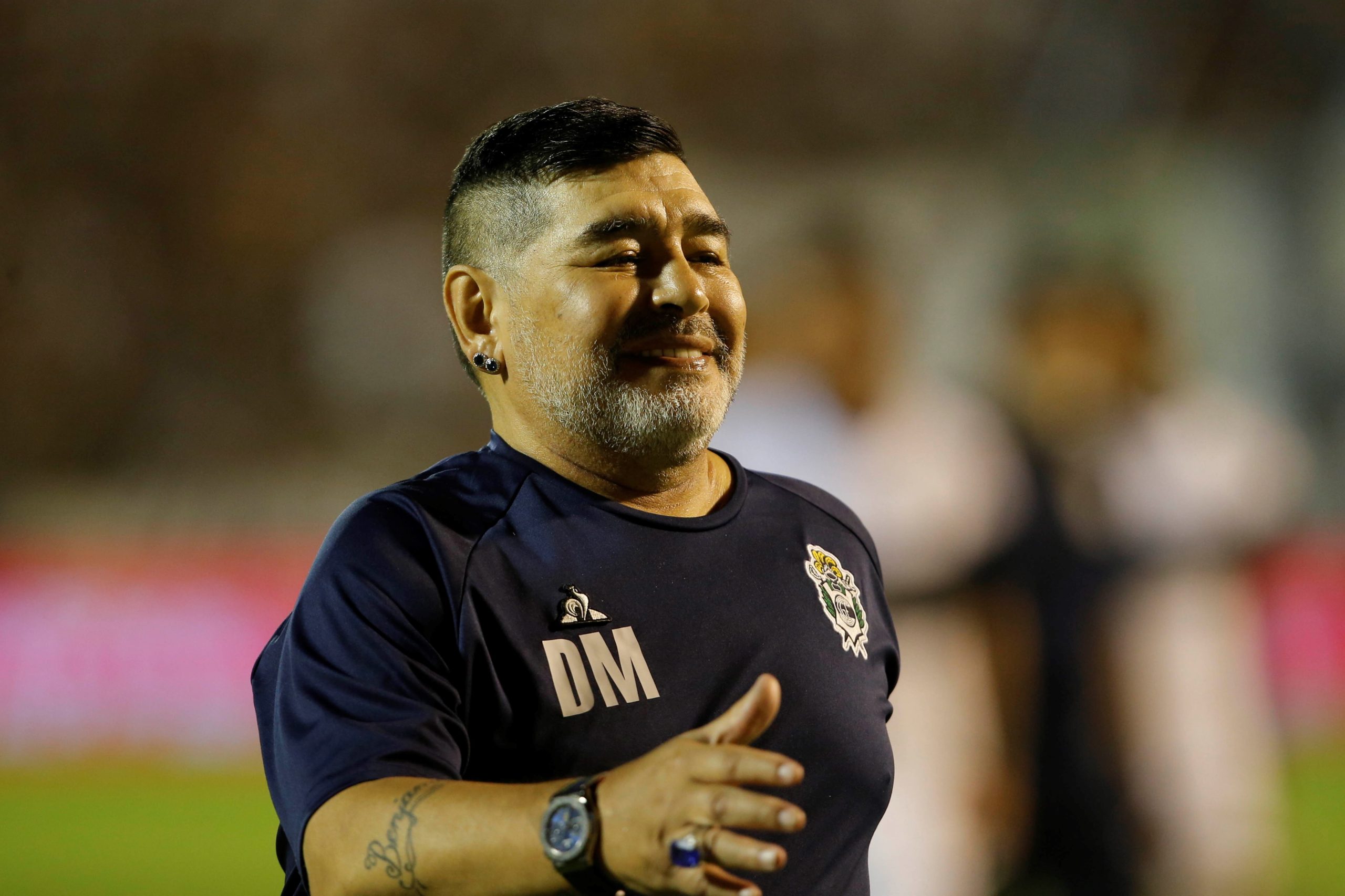 Médico diz que Maradona está a “recuperar muito bem” e sem sequelas neurológicas