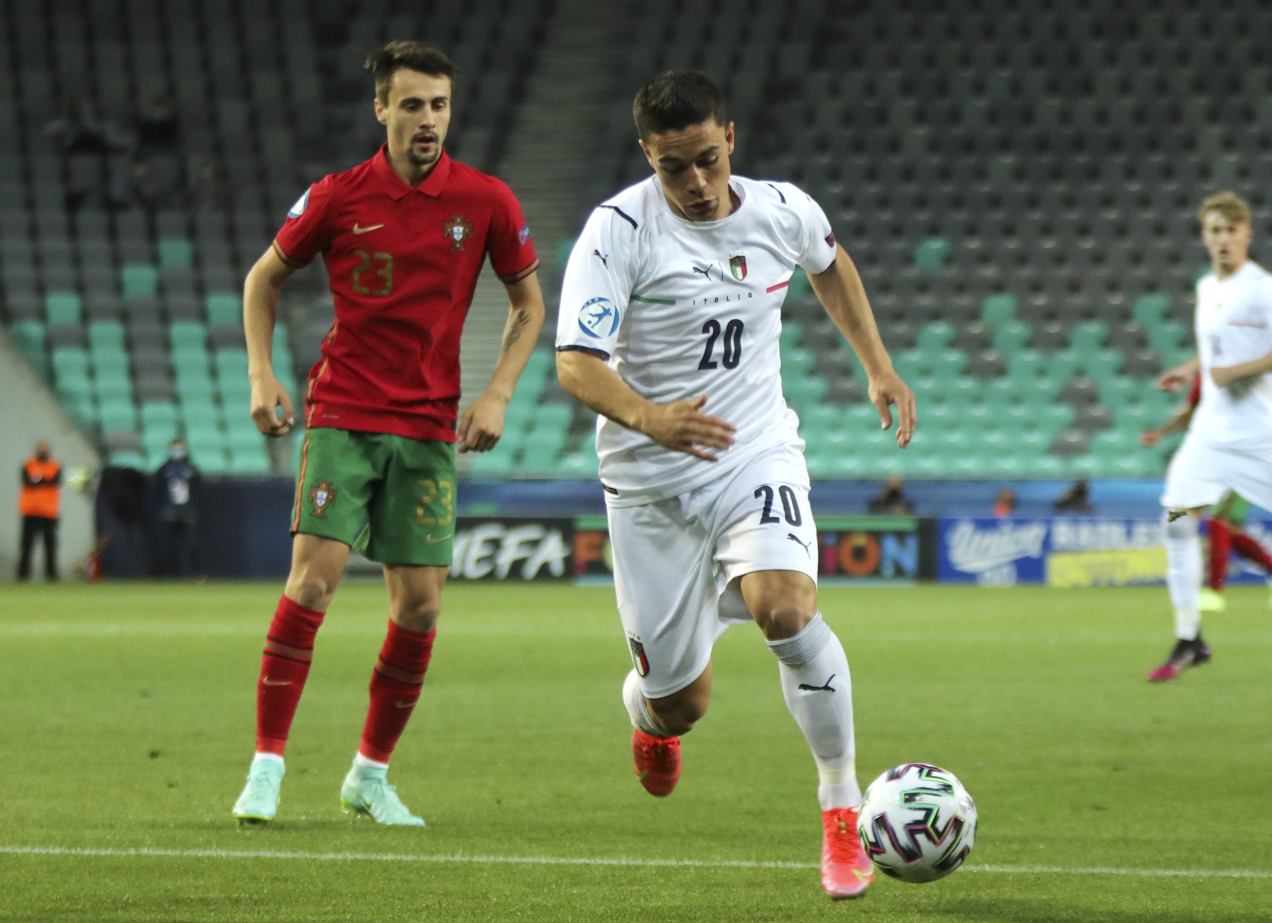 Euro sub-21: Médio português Fábio Vieira eleito melhor jogador do torneio