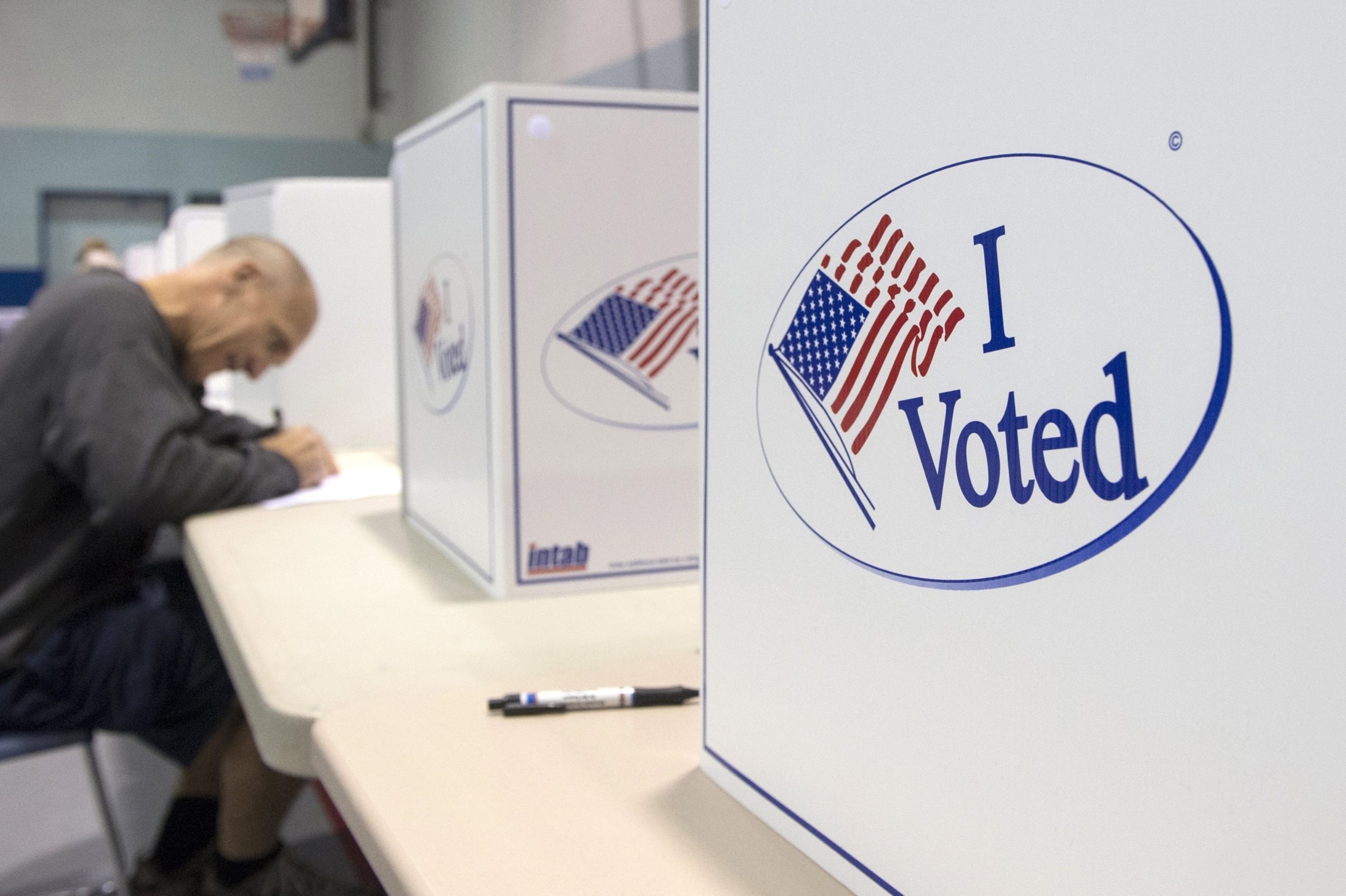 De John Legend a Michael Bloomberg. Celebridades doam dinheiro para pagar dívidas a ex-presos impedidos de votar nos EUA