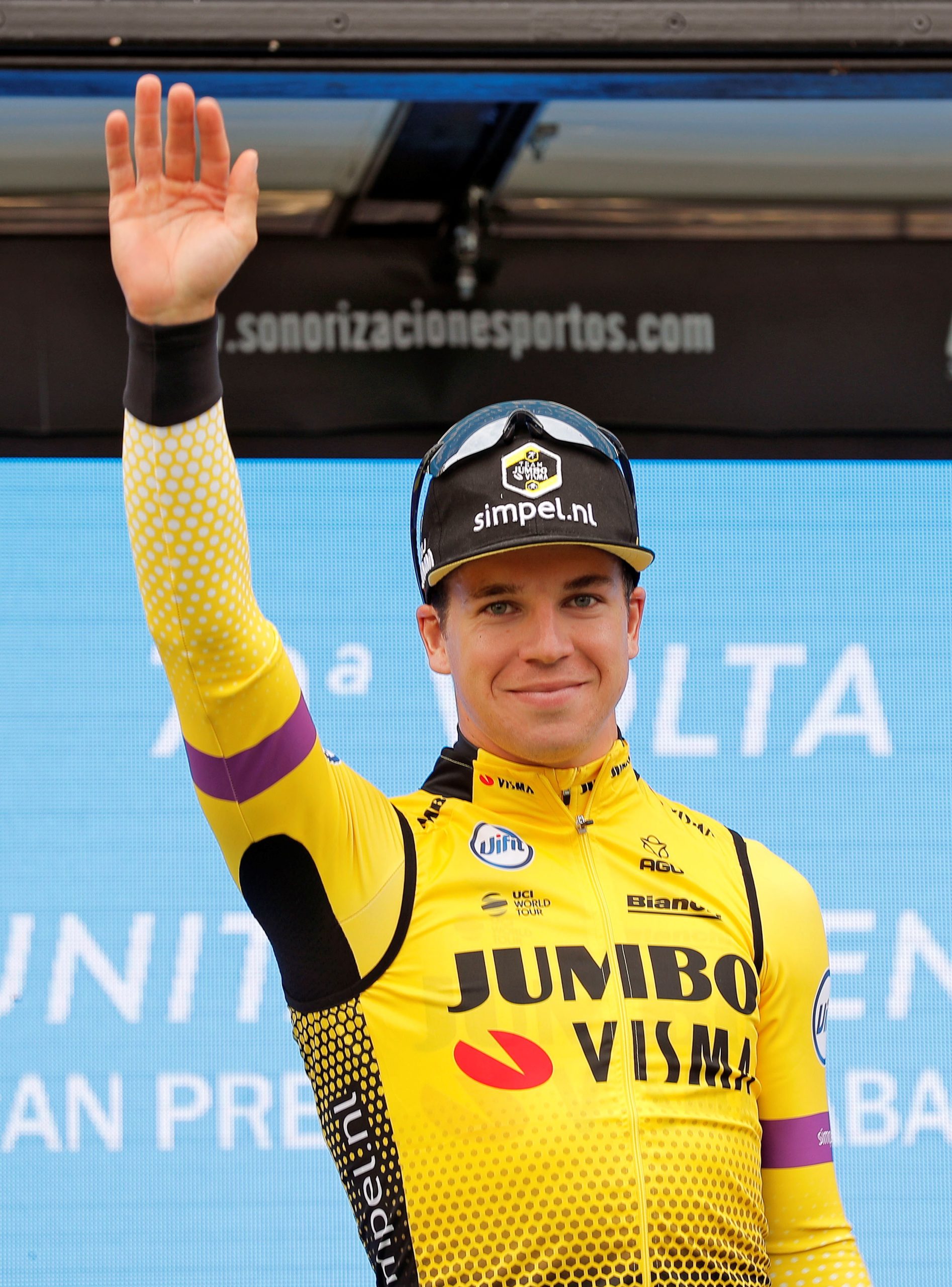 Volta ao Algarve: Groenewegen vence quarta etapa e Pogacar mantém liderança