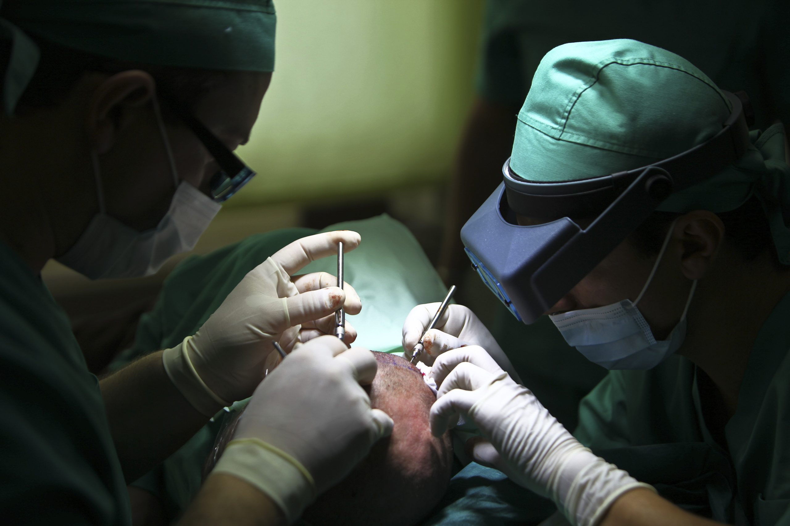 Médicos fora da União Europeia com dificuldades em exercer em Portugal