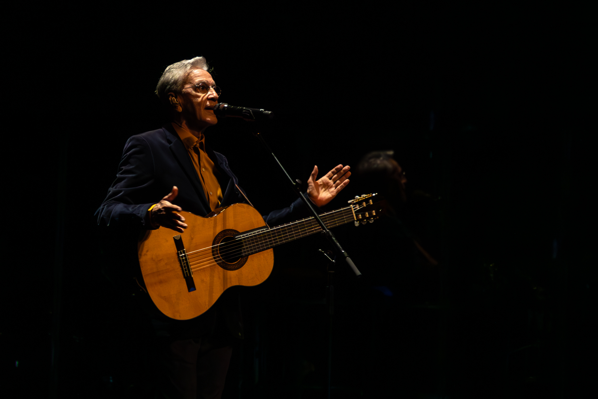 Caetano Veloso no Coliseu dos Recreios: o poema ensina a viver