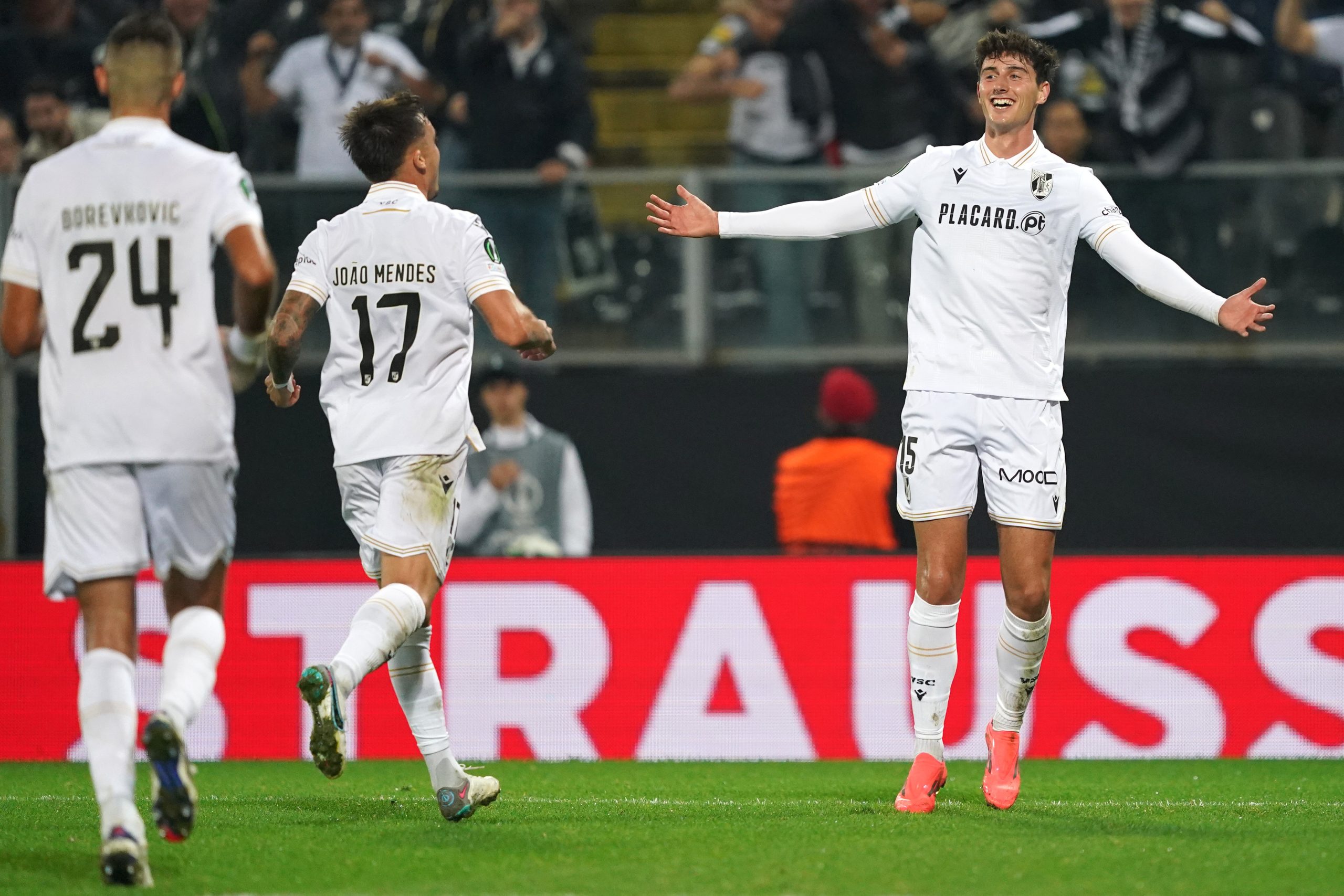 Vitória SC vence Mladá Boleslav e continua vitorioso na Liga Conferência