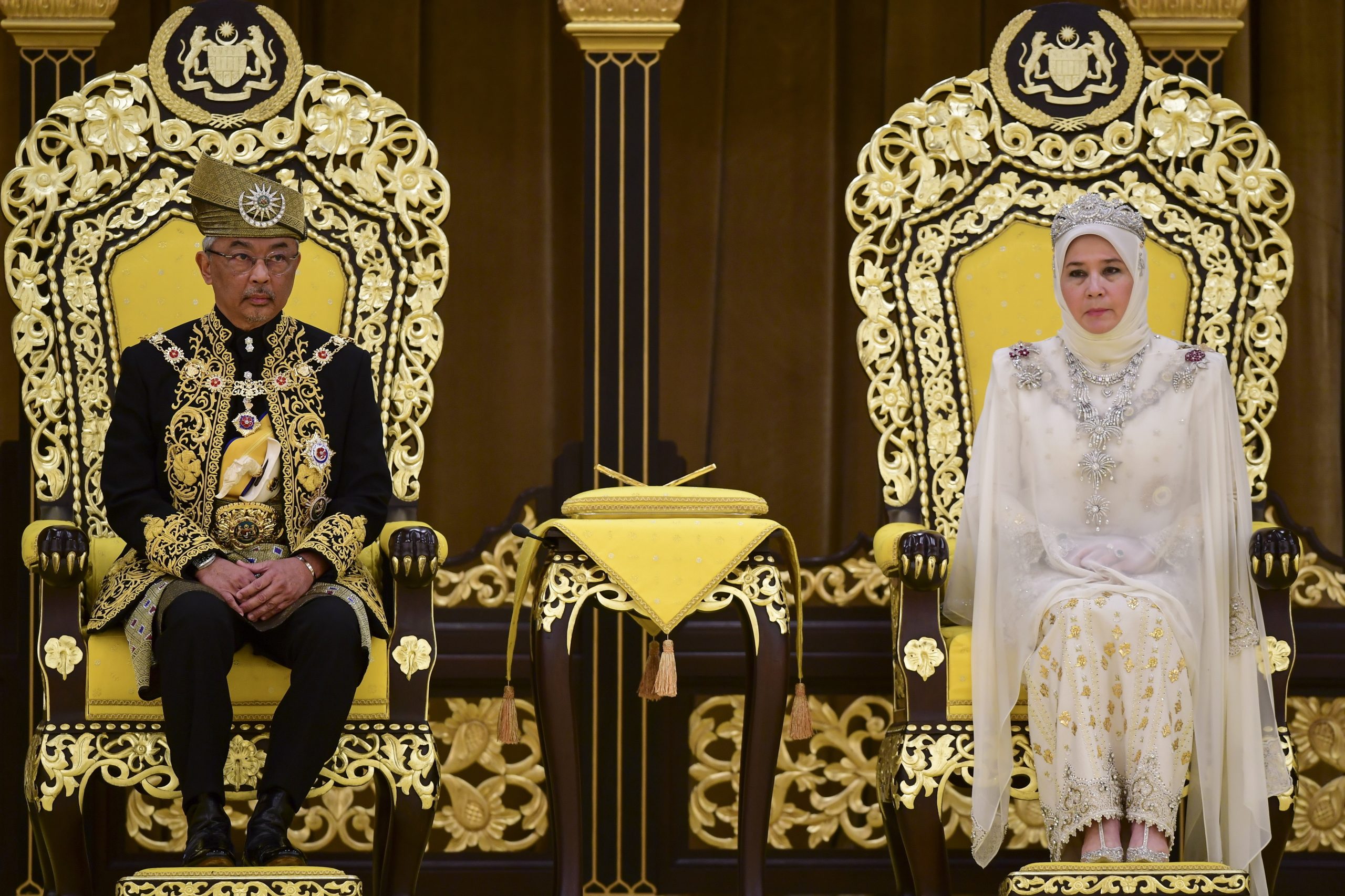 Sultão de Pahang coroado 16.º rei da Malásia