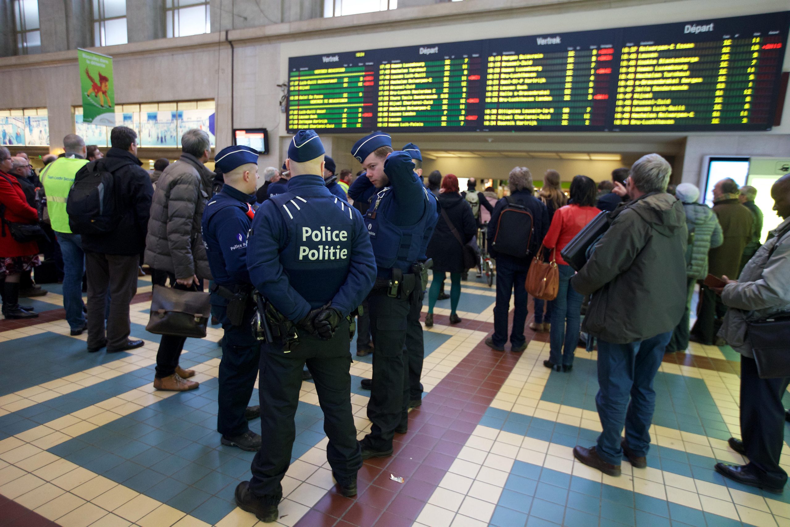 Oficial: Explosão na Gare Central de Bruxelas foi atentado terrorista