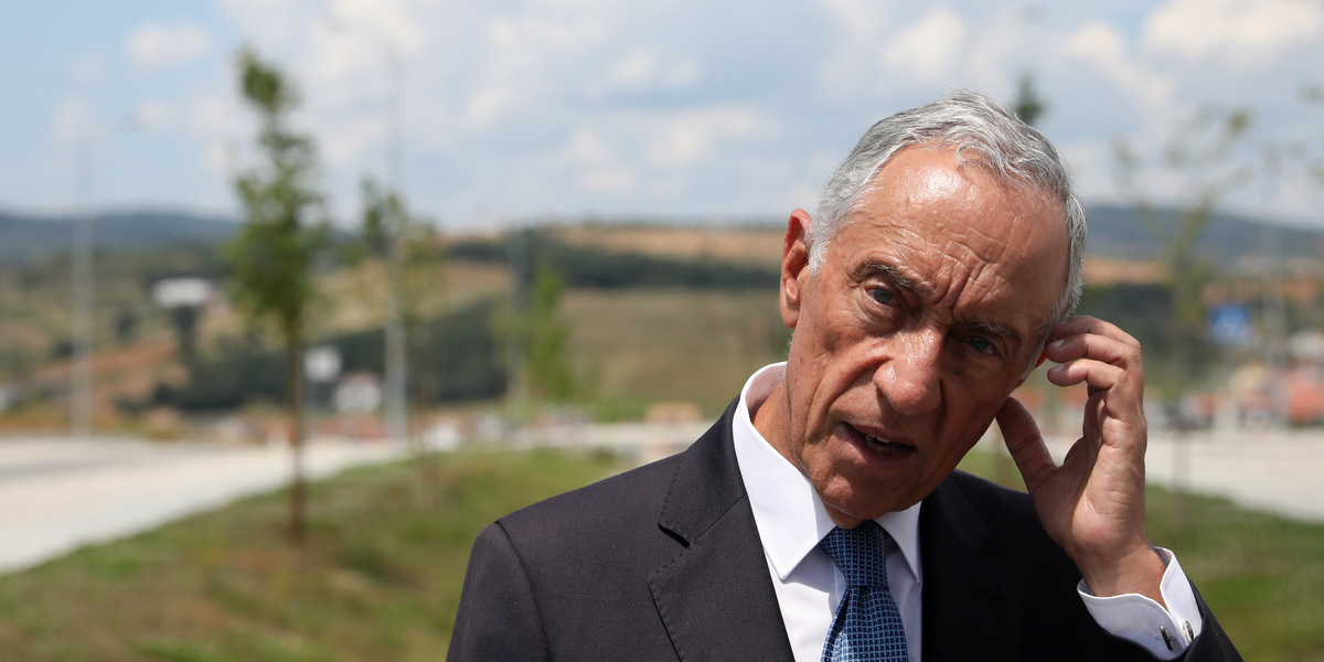 “Quem mais tem, mais tem obrigação de dar”. Marcelo Rebelo de Sousa participa em campanha do Banco Alimentar