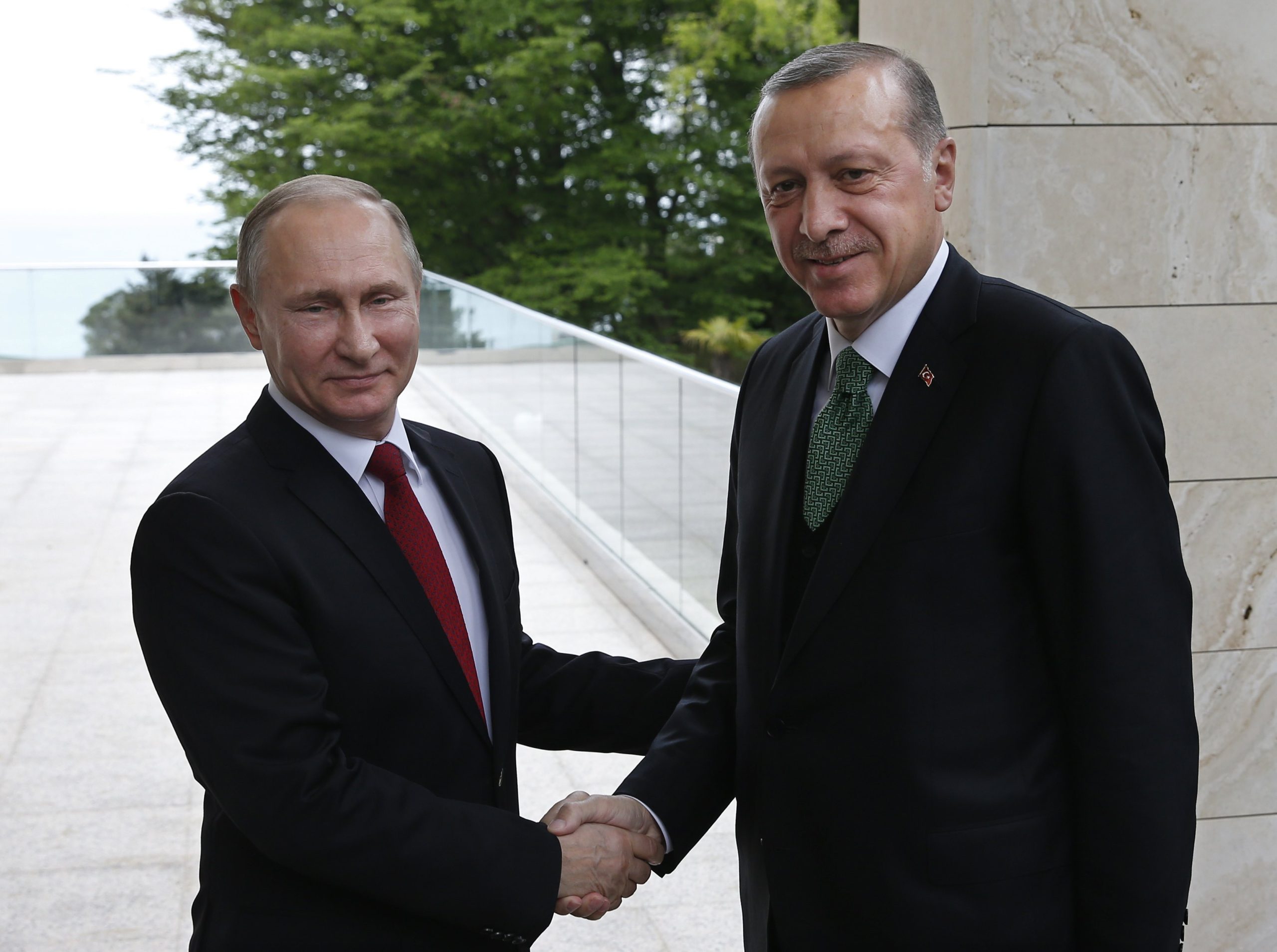 Turquia e Rússia lado a lado na criação de “zonas seguras” na Síria