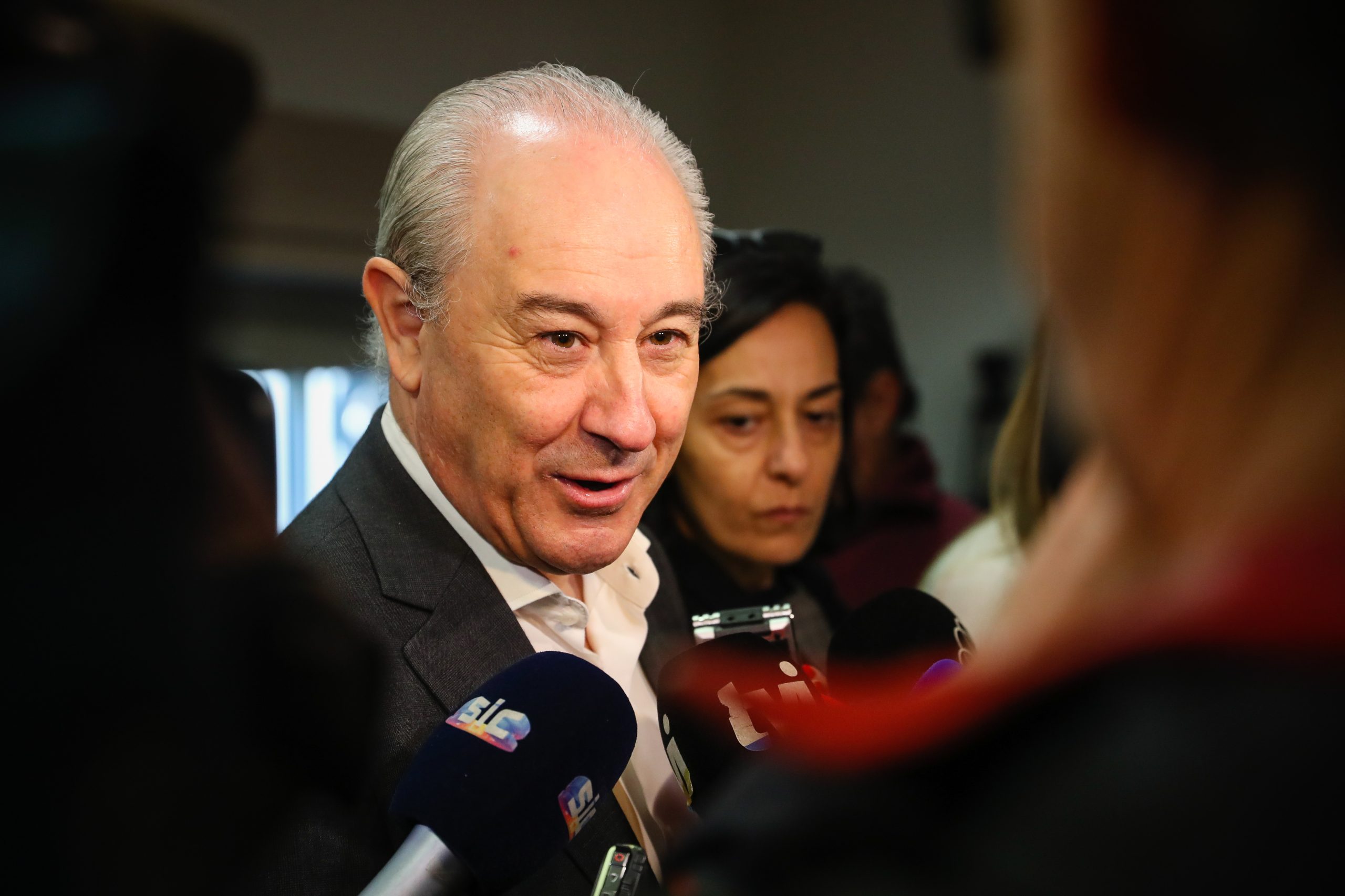 PSD: Rui Rio obteve neste sábado 49% dos votos, Montenegro conseguiu 41%