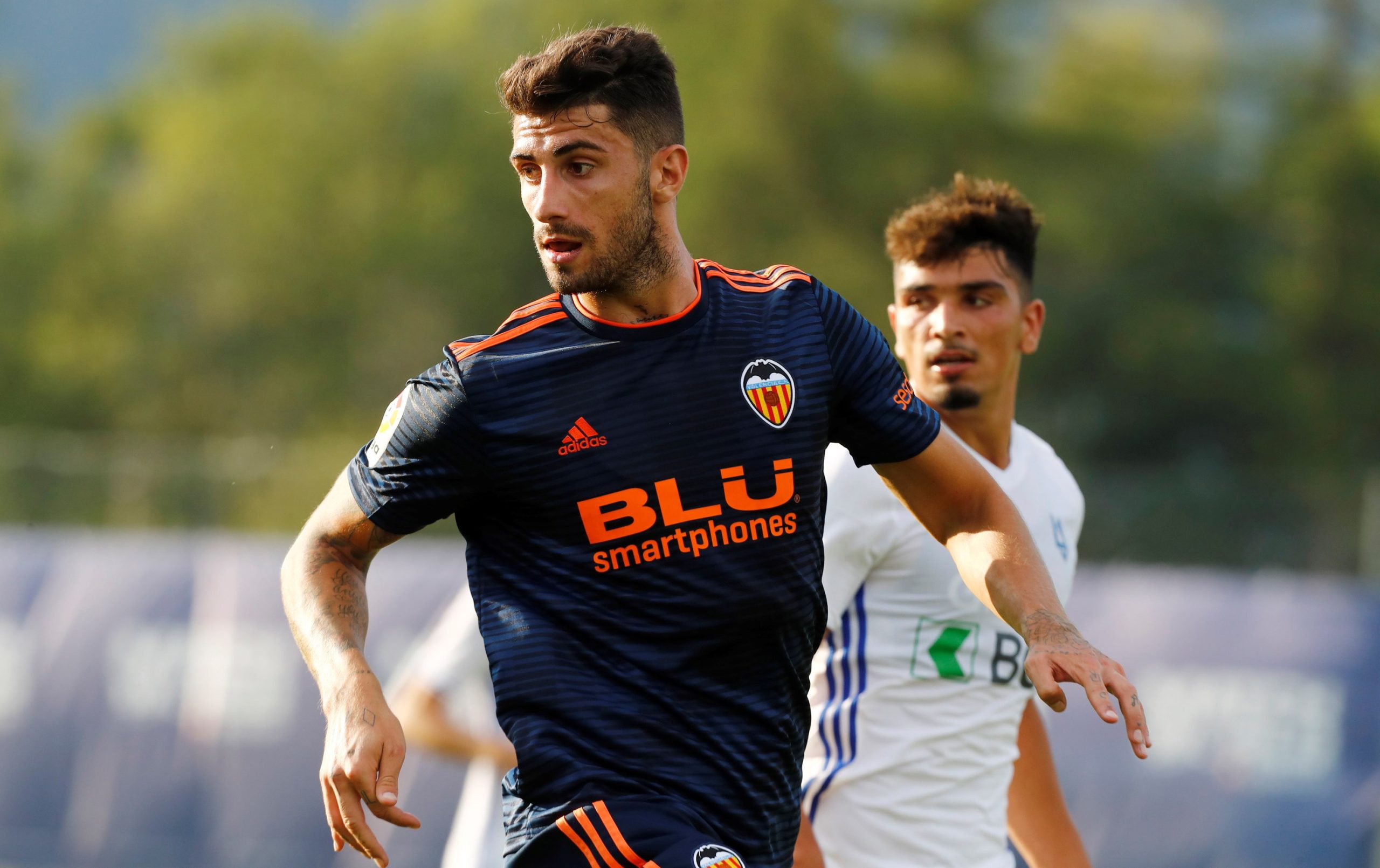Piccini dá a vitória ao Valência frente ao Huesca com golo aos 90+4