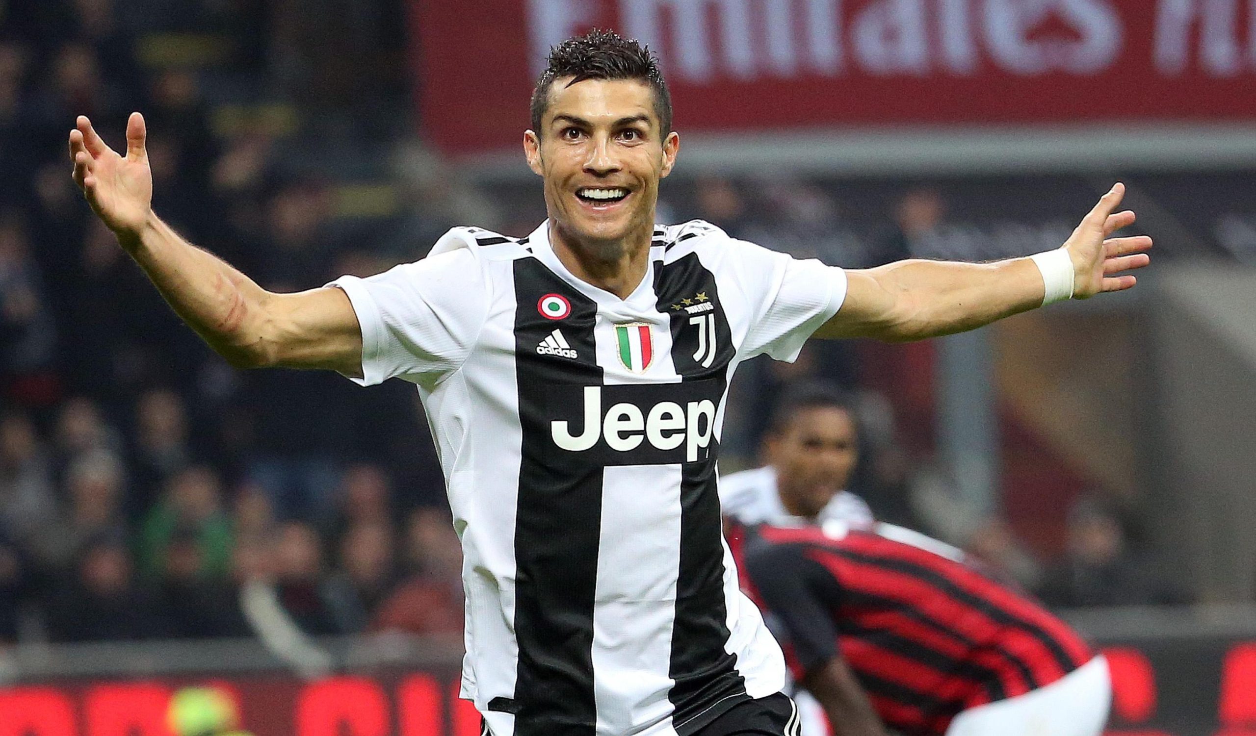 Cristiano Ronaldo vence prémio de melhor jogador dos Globe Soccer Awards