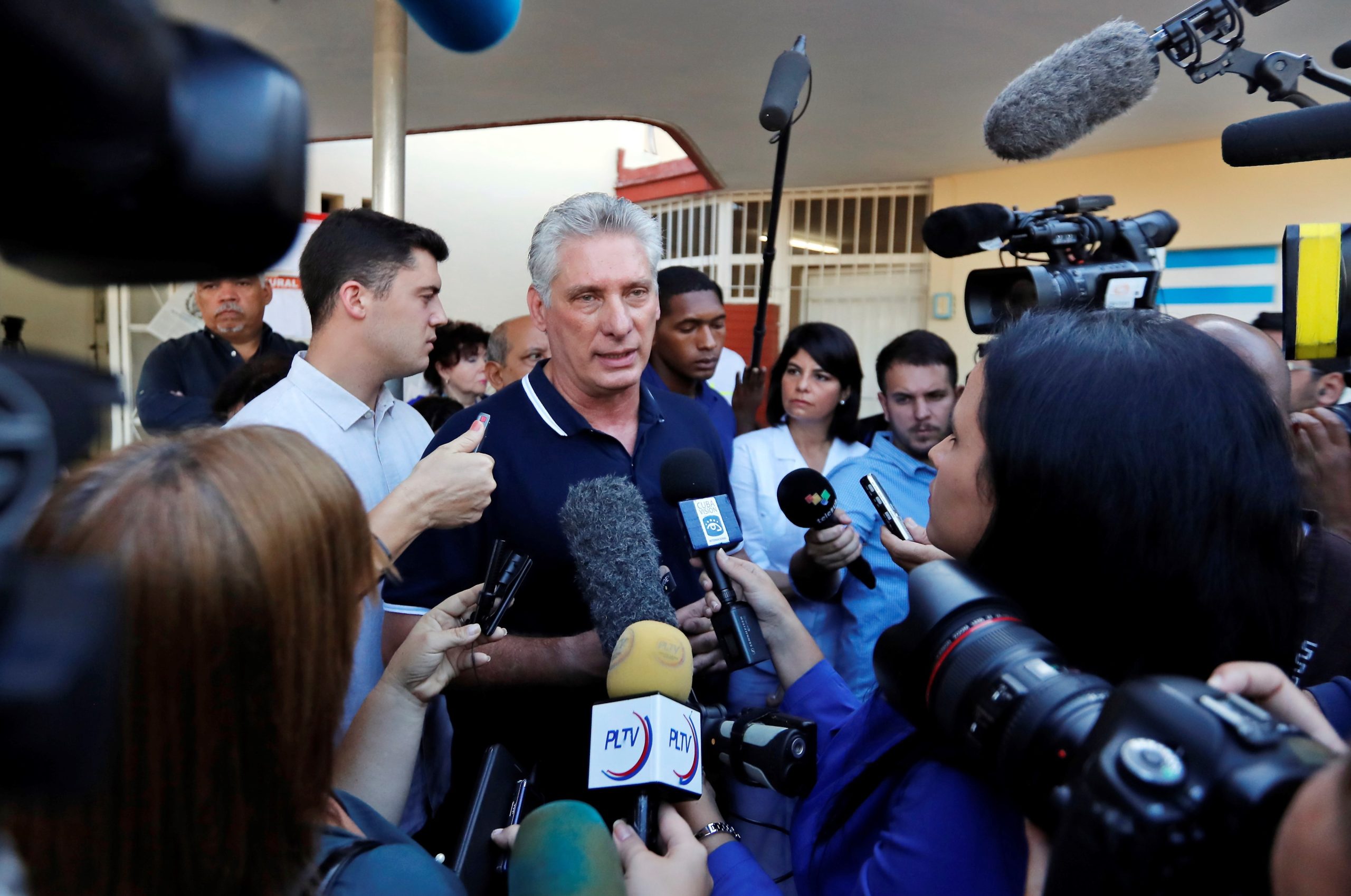 No referendo à Constituição cubana votou-se também por Maduro