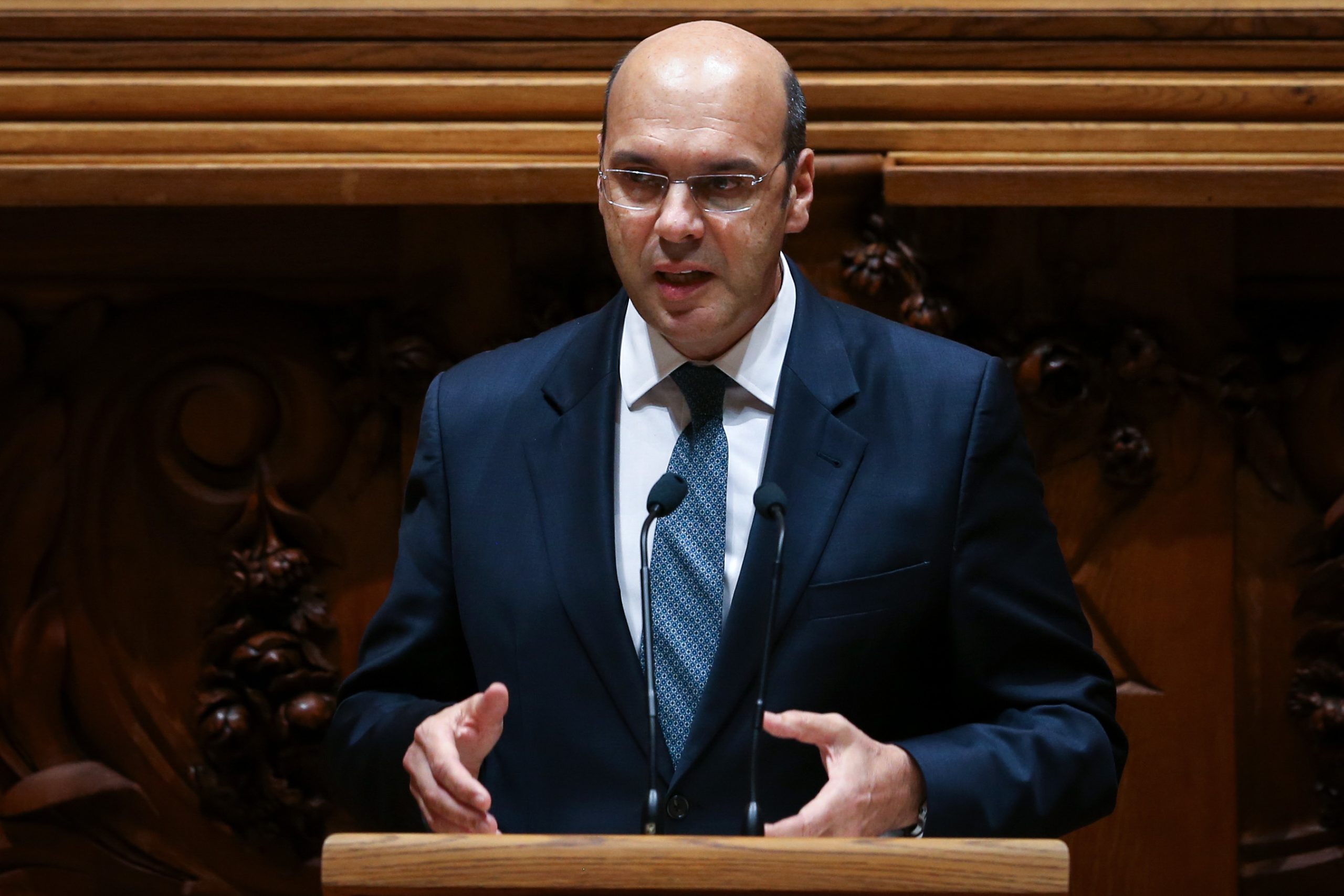 Ministro da Economia admite novas reduções de portagens nas antigas SCUT