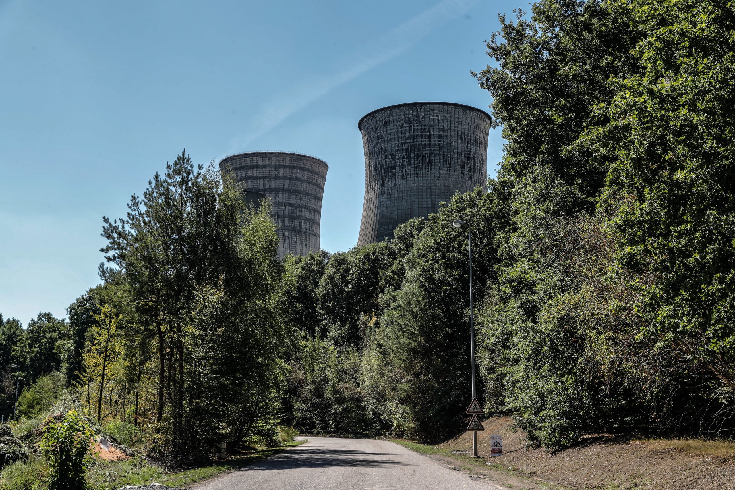 G7 promete acelerar esforços para eliminar gradualmente a utilização de carvão