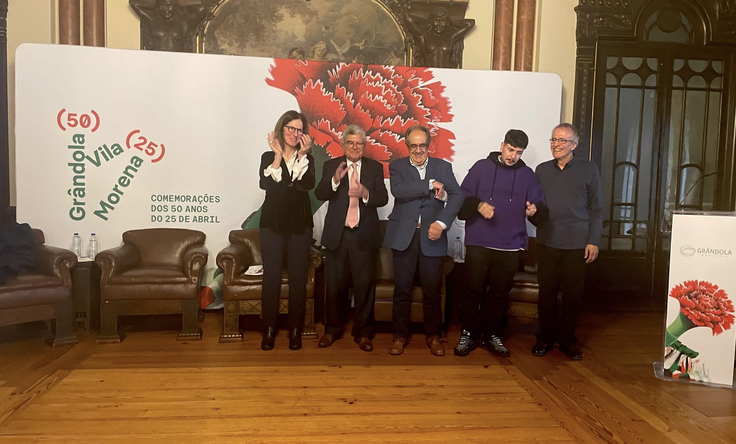 “Grândola, Vila Morena”. Para que Zeca Afonso não morra no coração da malta nova