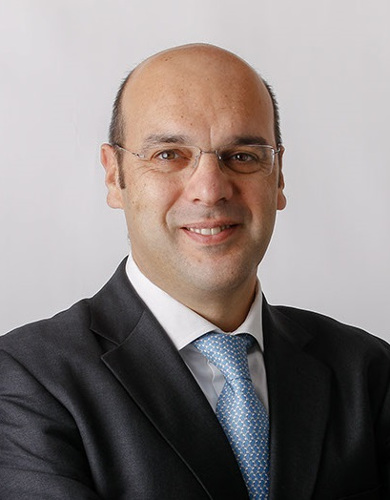 Descentralização é principal missão do novo ministro Adjunto, Siza Vieira