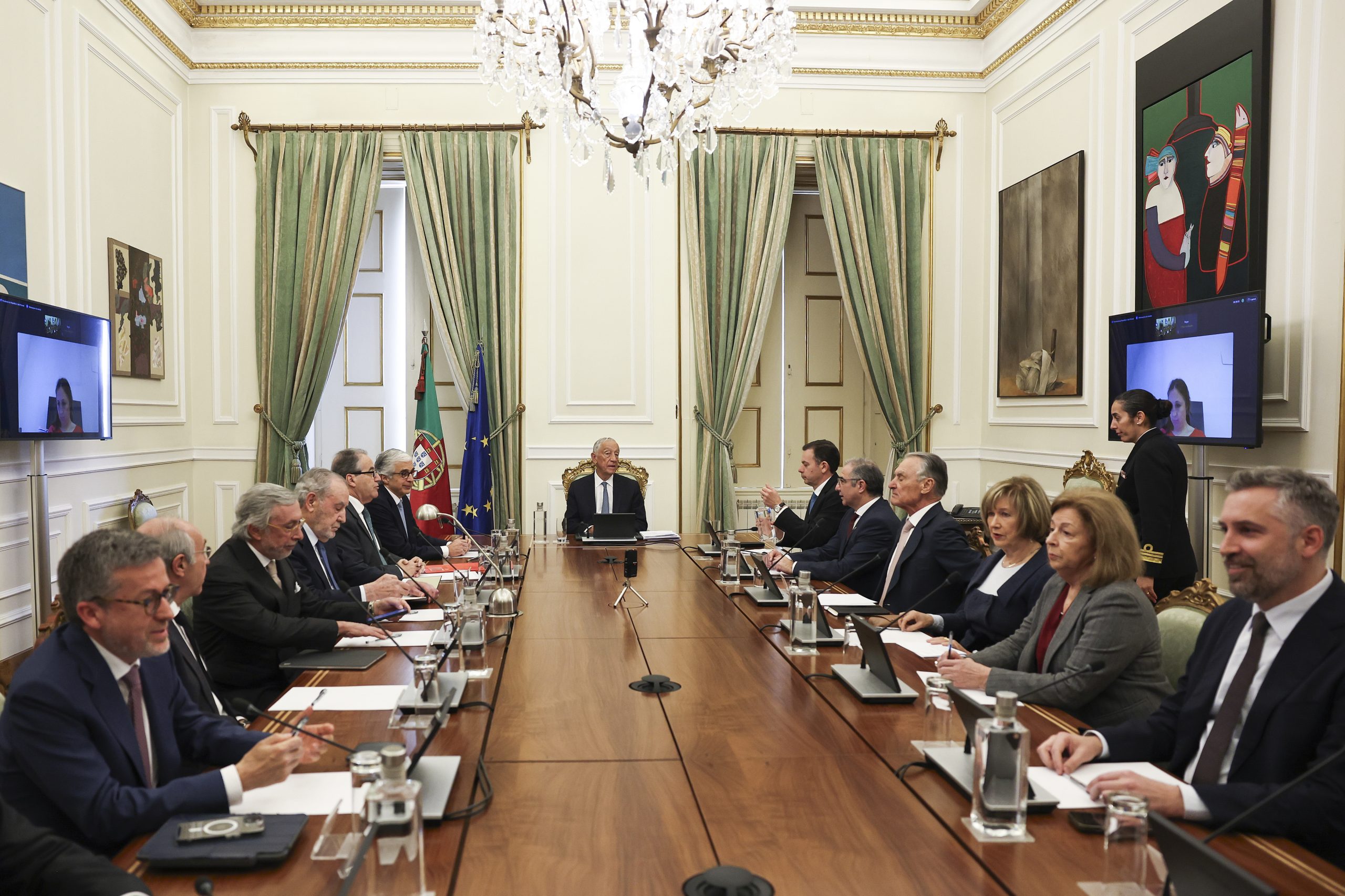 Conselho de Estado: como funciona e quem integra o órgão de “ponderação e equlíbrio” que aconselha o Presidente?