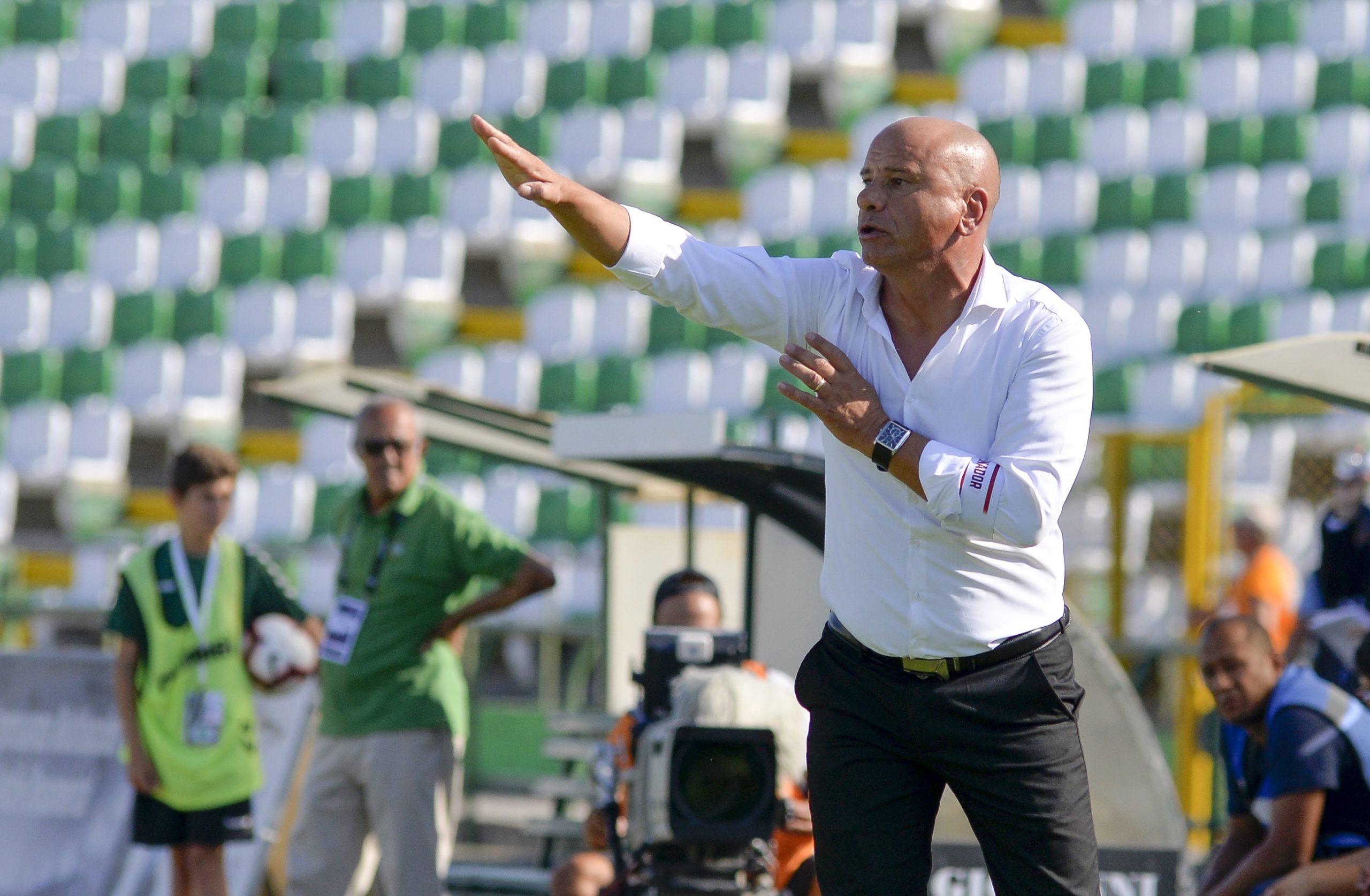 José Mota quer Desportivo das Aves paciente na receção ao “difícil” Tondela