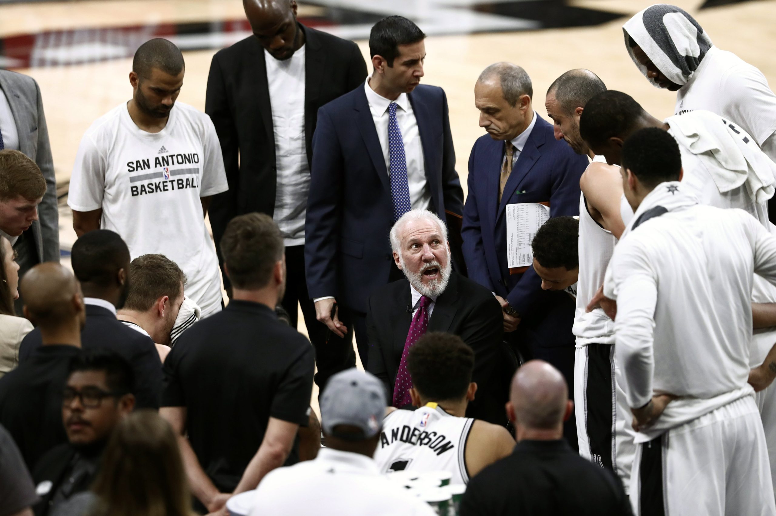 Popovich é o treinador mais rápido a atingir 500 vitórias fora de casa na NBA