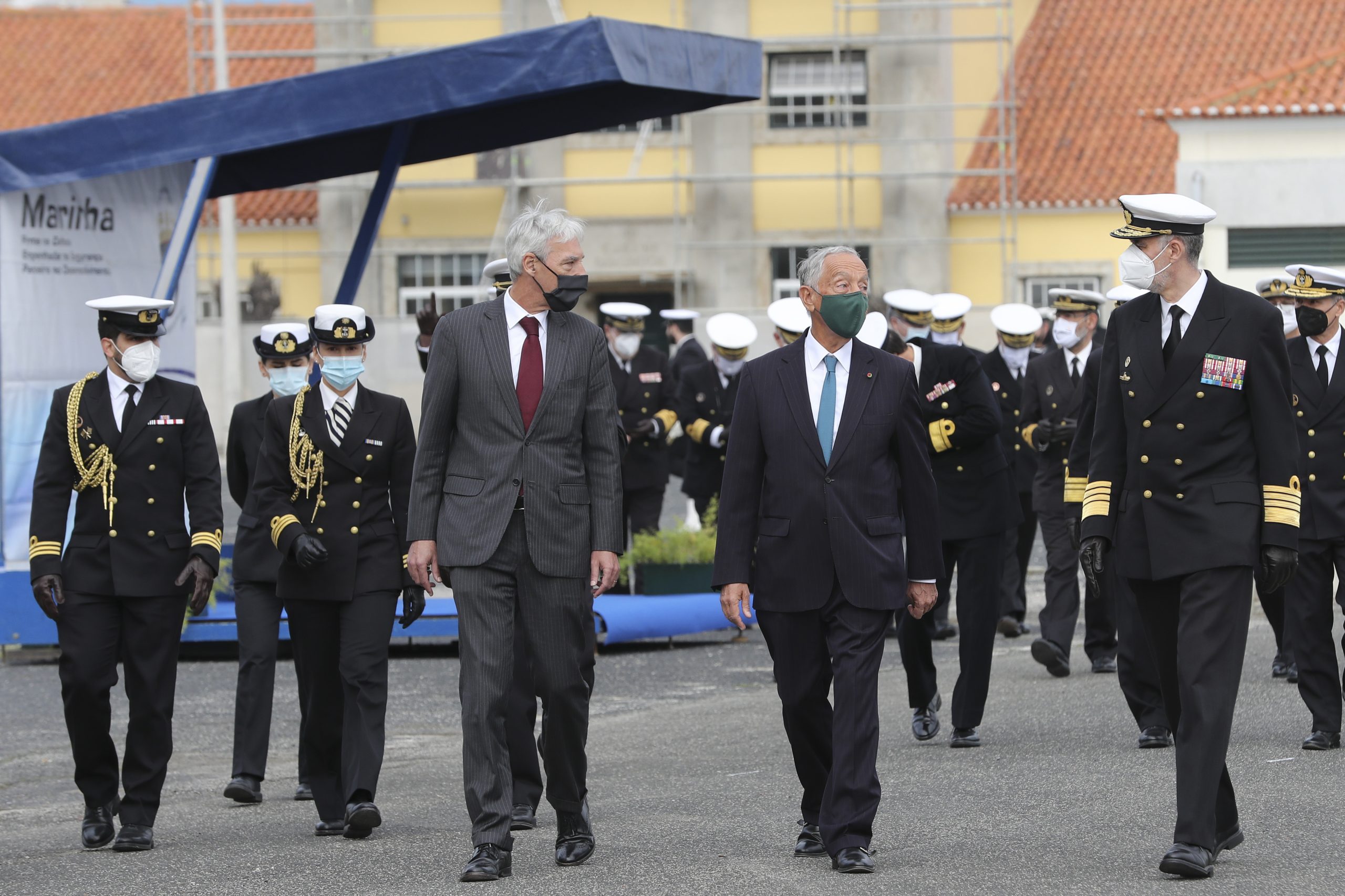 Marcelo assistiu a exercícios militares na Base Naval de Lisboa a convite de Gouveia e Melo
