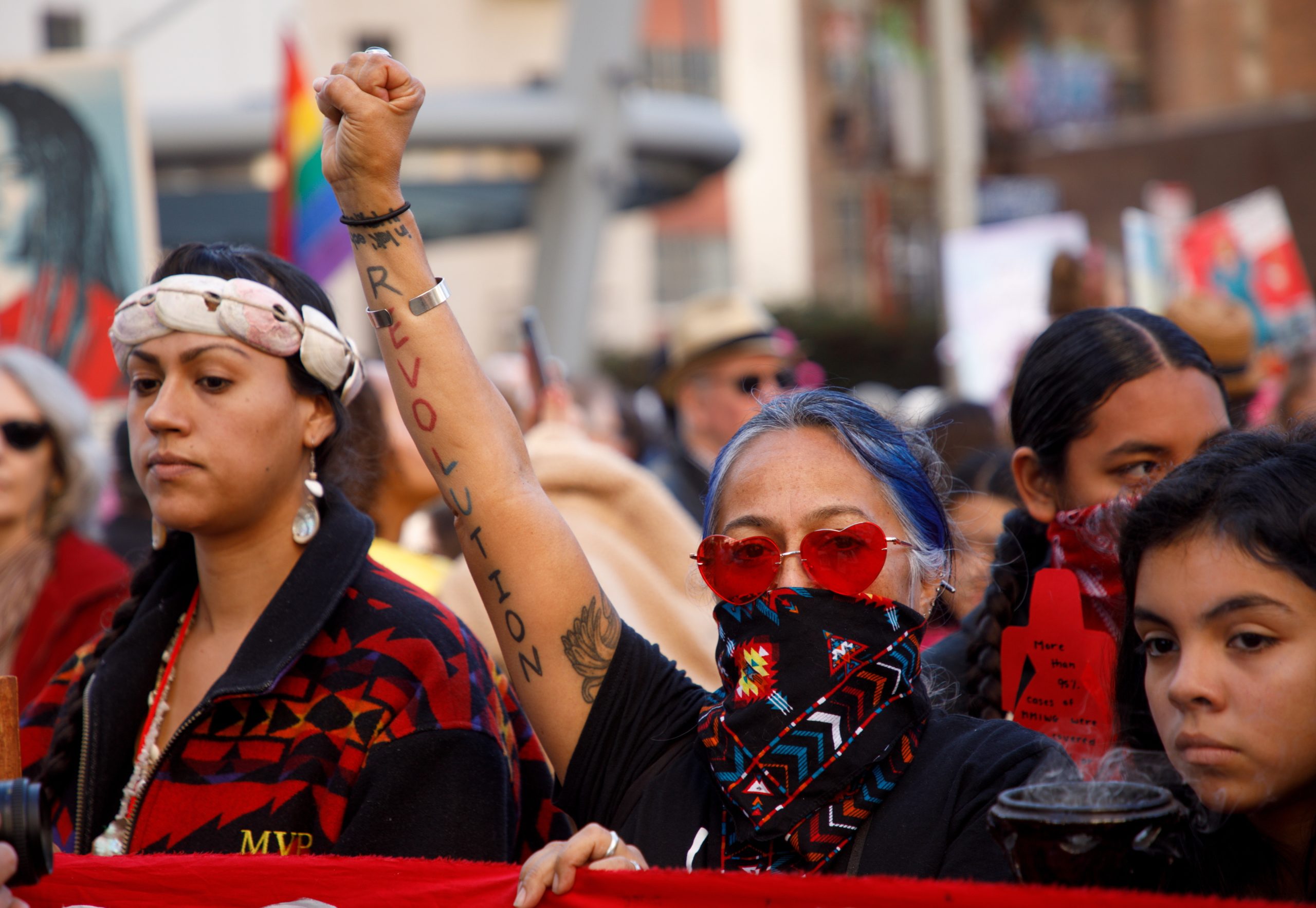 Marcha das Mulheres em Los Angeles celebrou “onda cor de rosa” com aparição de coletes amarelos
