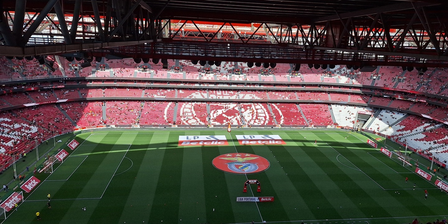 Hoje há eleições no SL Benfica com seis candidatos à presidência