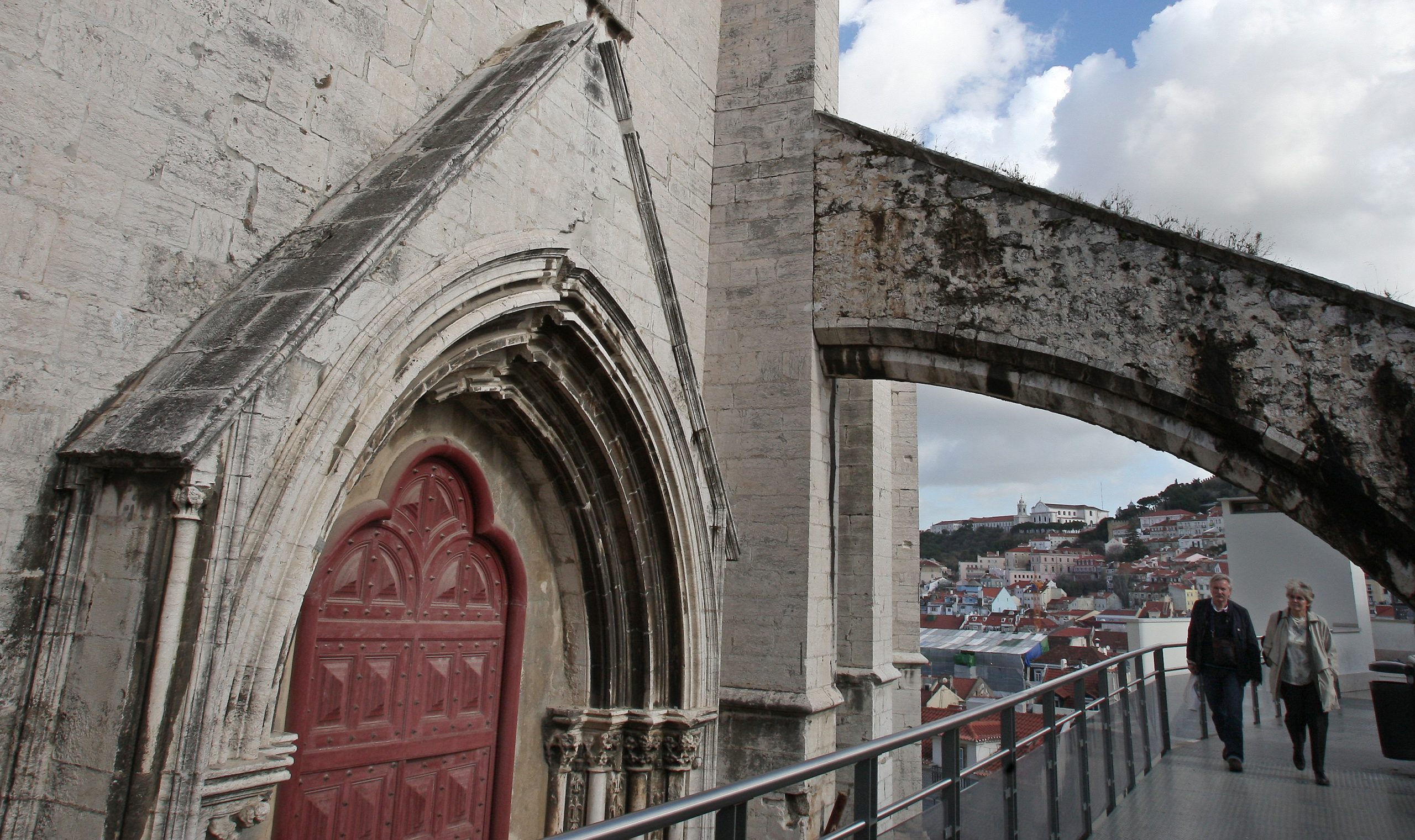 Ruínas do Carmo em Lisboa acolhem ciclo de cinema a partir de segunda-feira