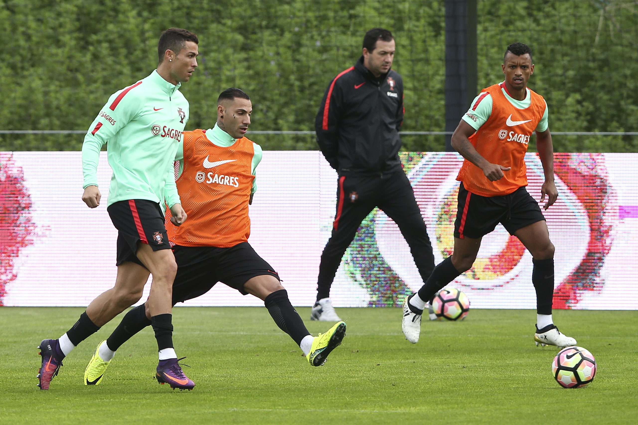 Quaresma diz que “há tempo para pensar em ganhar”