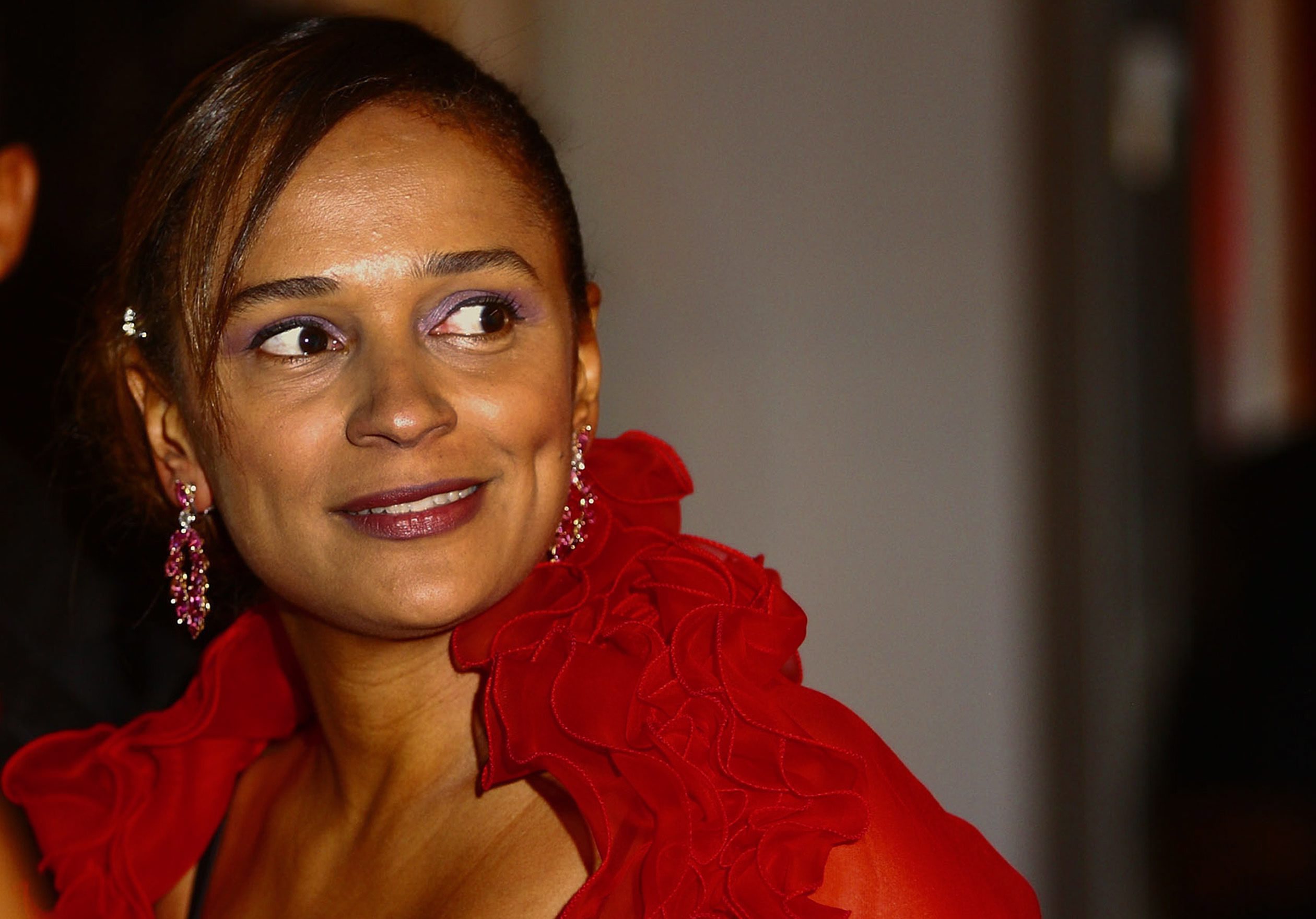 Isabel dos Santos quer entrada de novos investidores no banco angolano BFA