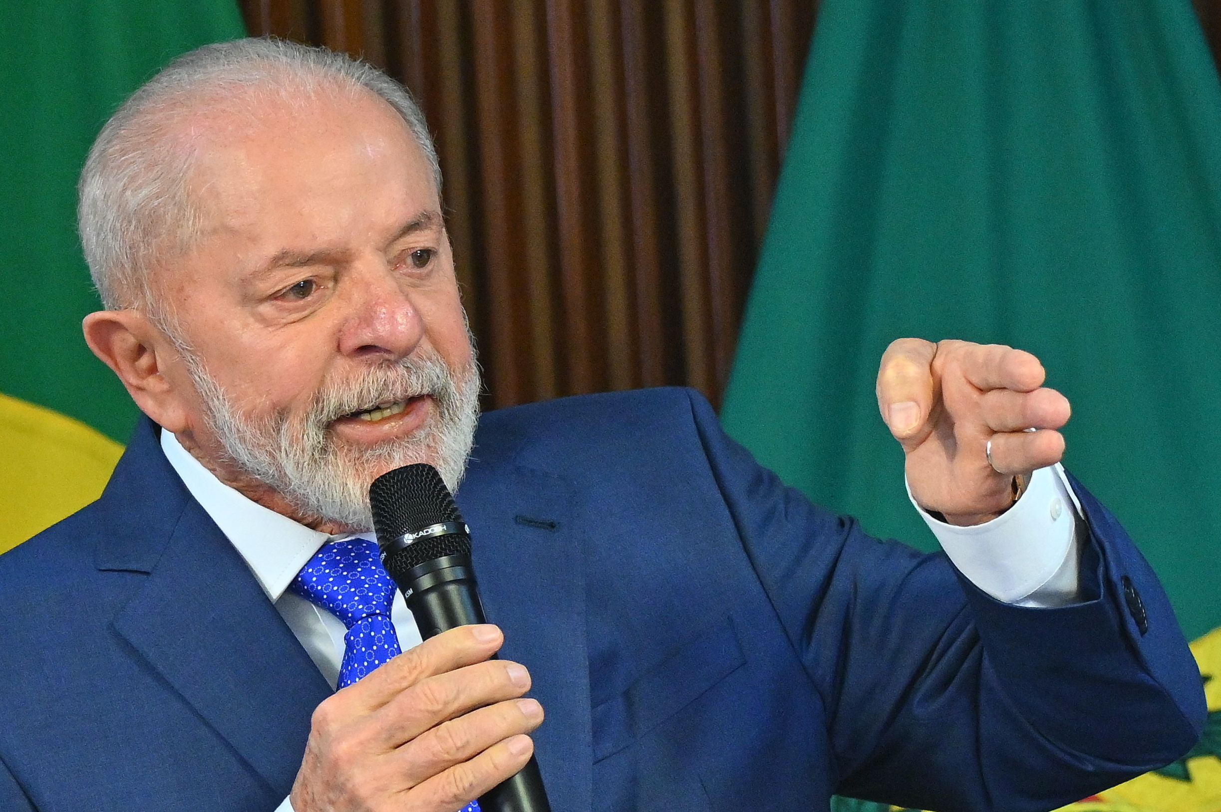 Lula otimista com economia brasileira — mesmo perante possível crise internacional