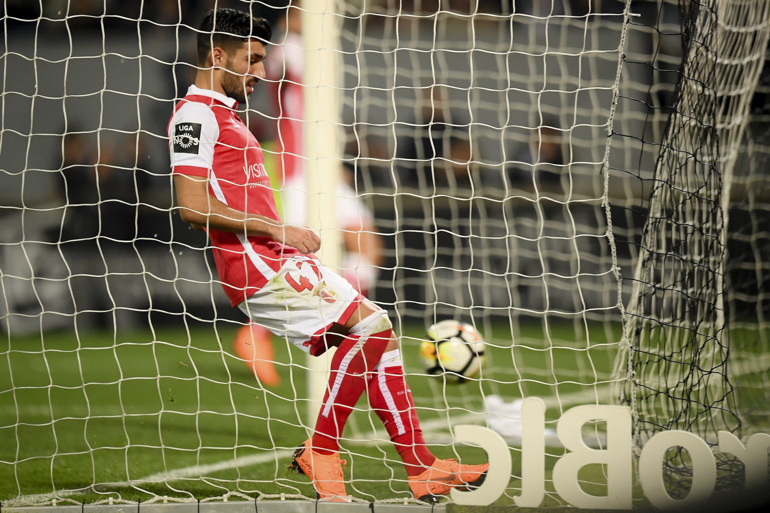 Ricardo Esgaio renova até 2024 pelo Sporting de Braga