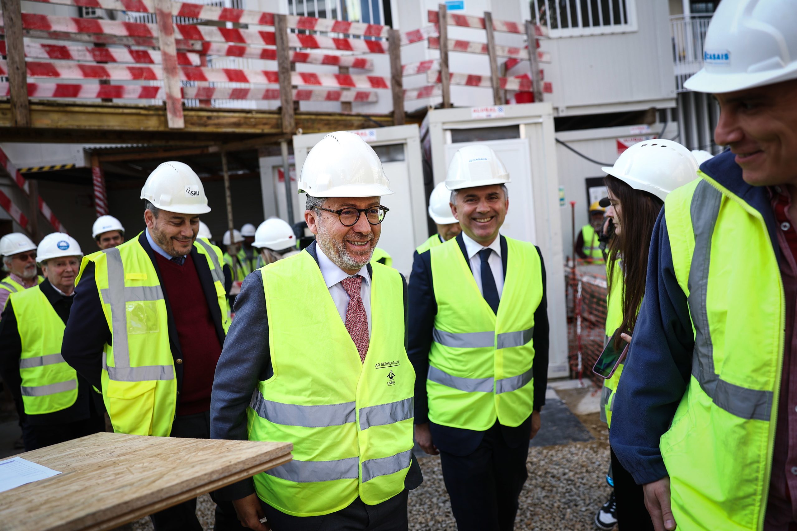 Moedas exige do Governo “aceleração enorme” do financiamento da habitação em Lisboa