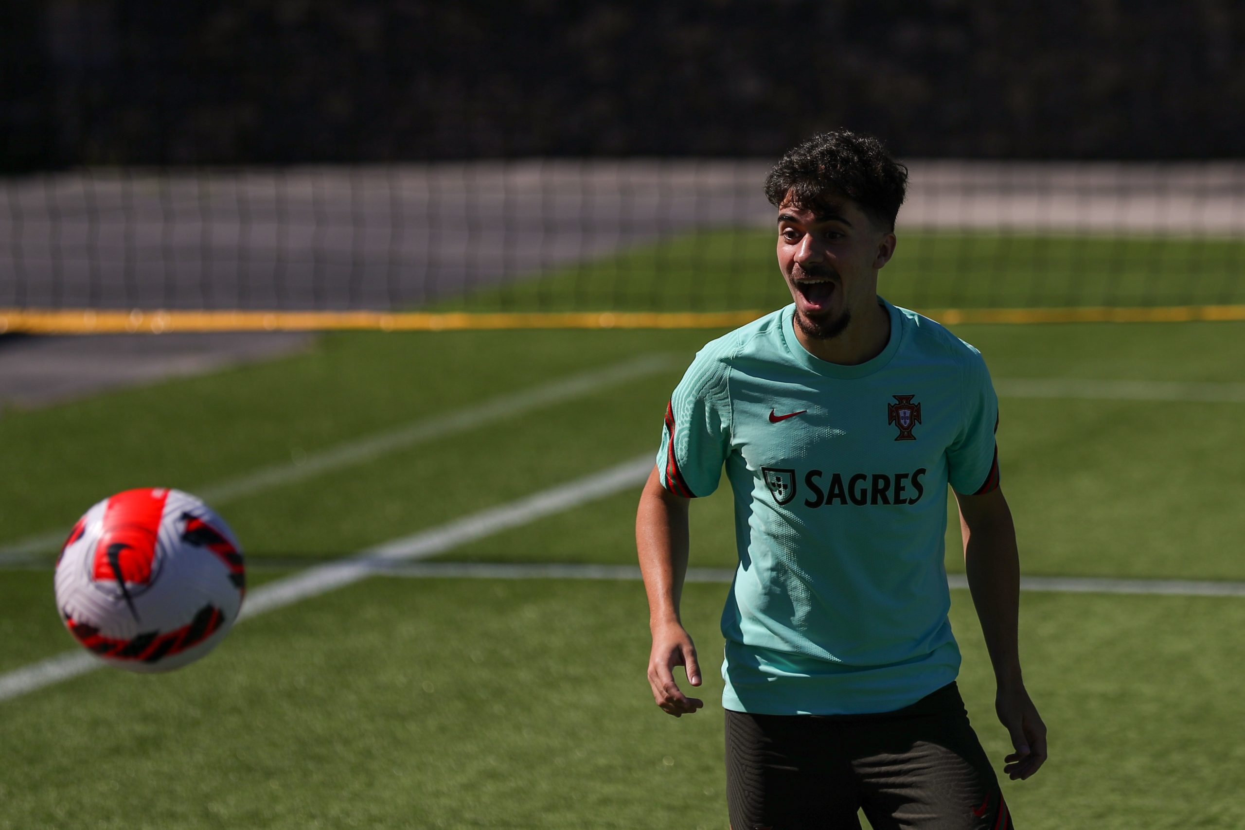 Liga das Nações: André Silva no lugar de Ronaldo, Vitinha estreia-se a titular
