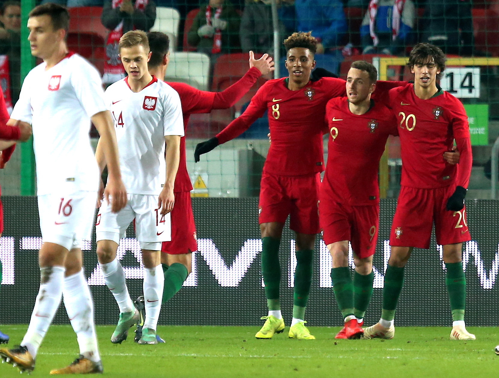 Sub-21 lusos ganham na Polónia e ficam mais perto da fase final