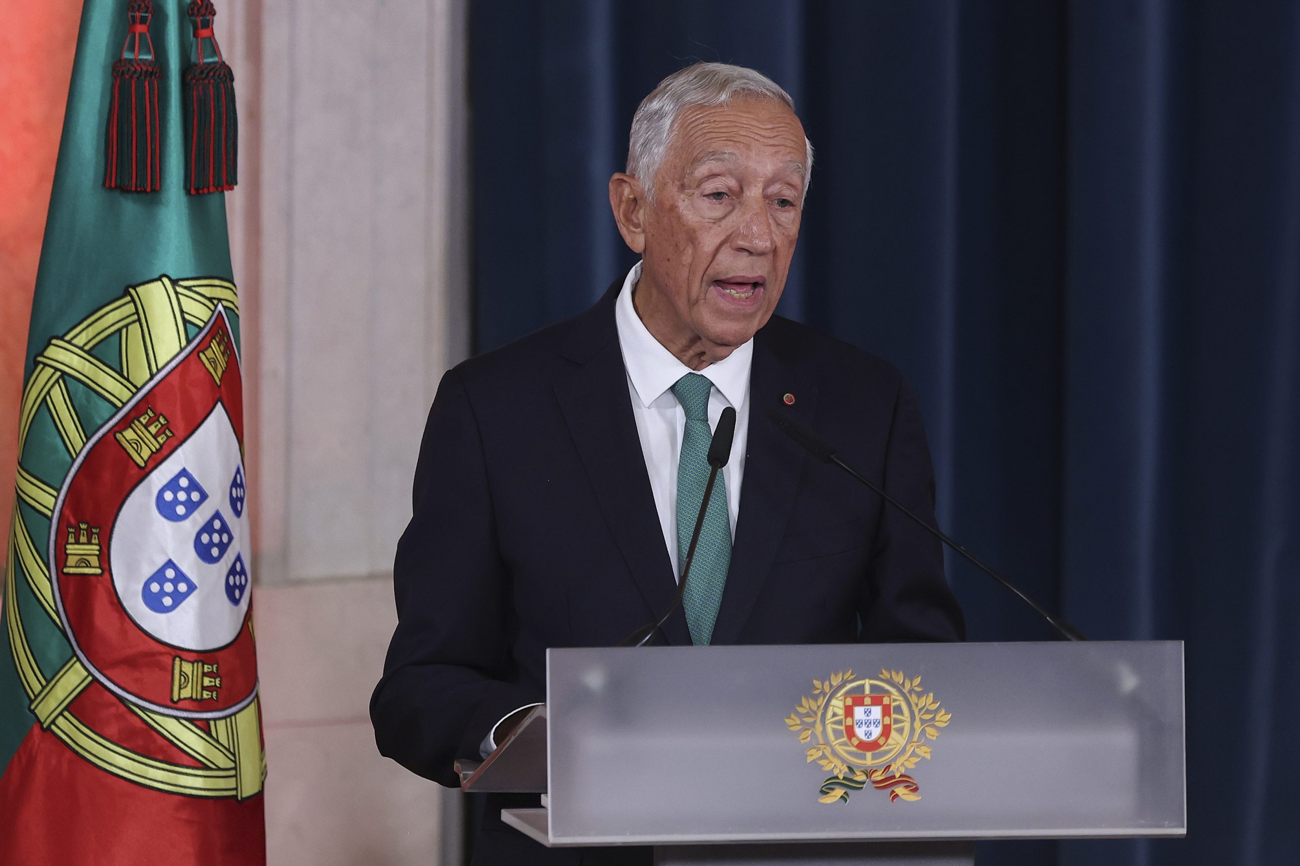 Presidente aceita lista de 43 secretários de Estado proposta por Montenegro