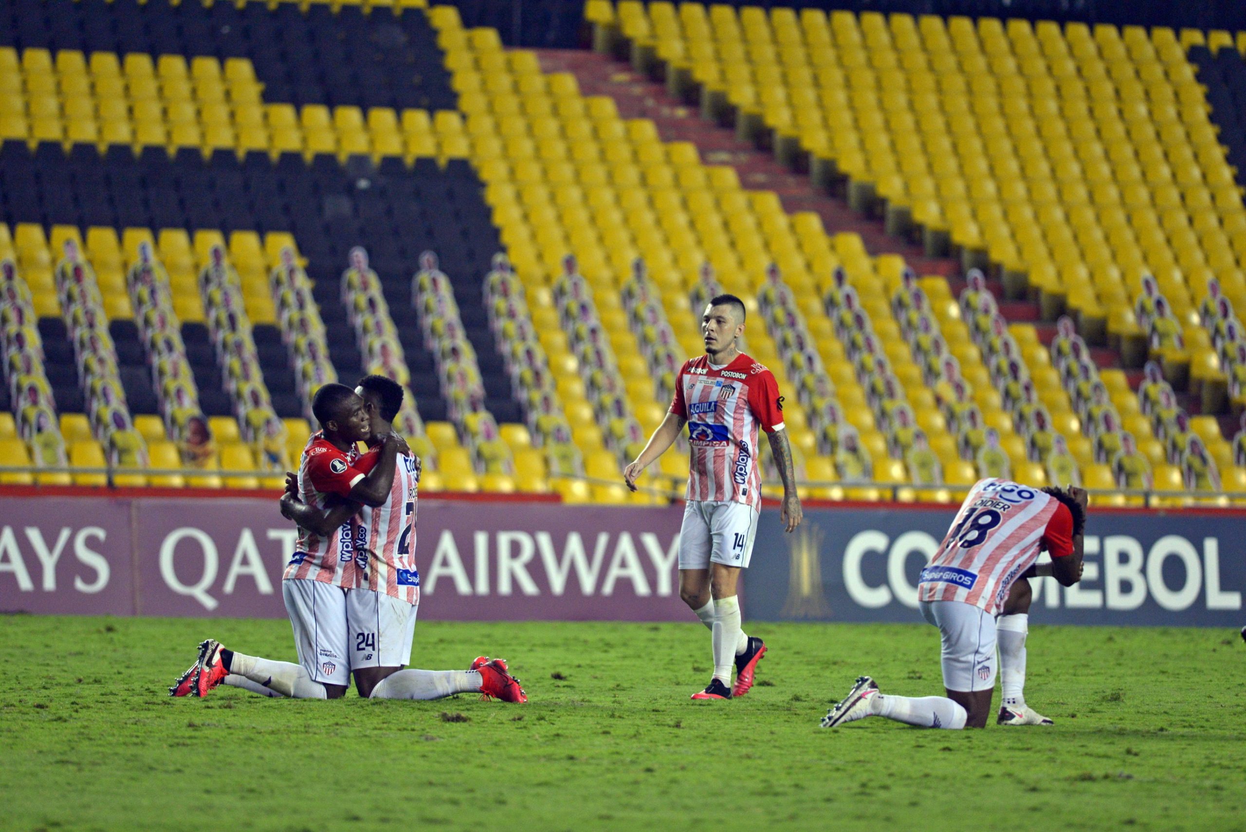Autarquia de Guayaquil recua na interdição do estádio do Barcelona-Flamengo, três horas após ter decidido encerrá-lo