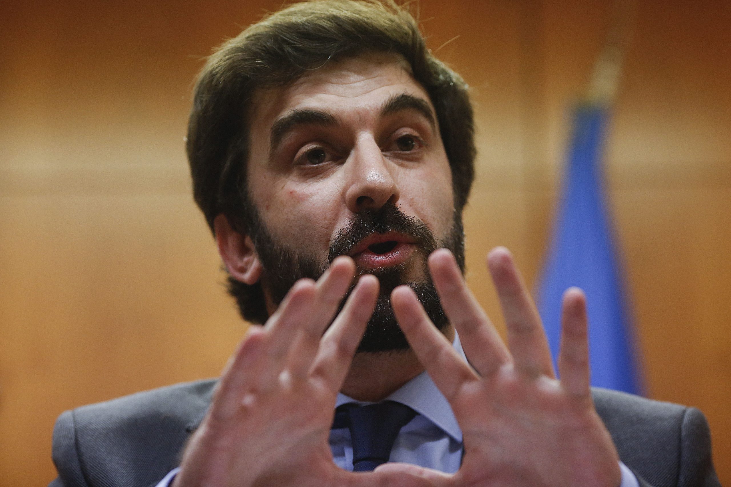 Há ajustes “que têm de ser feitos” em mega-agrupamentos, diz ministro da Educação