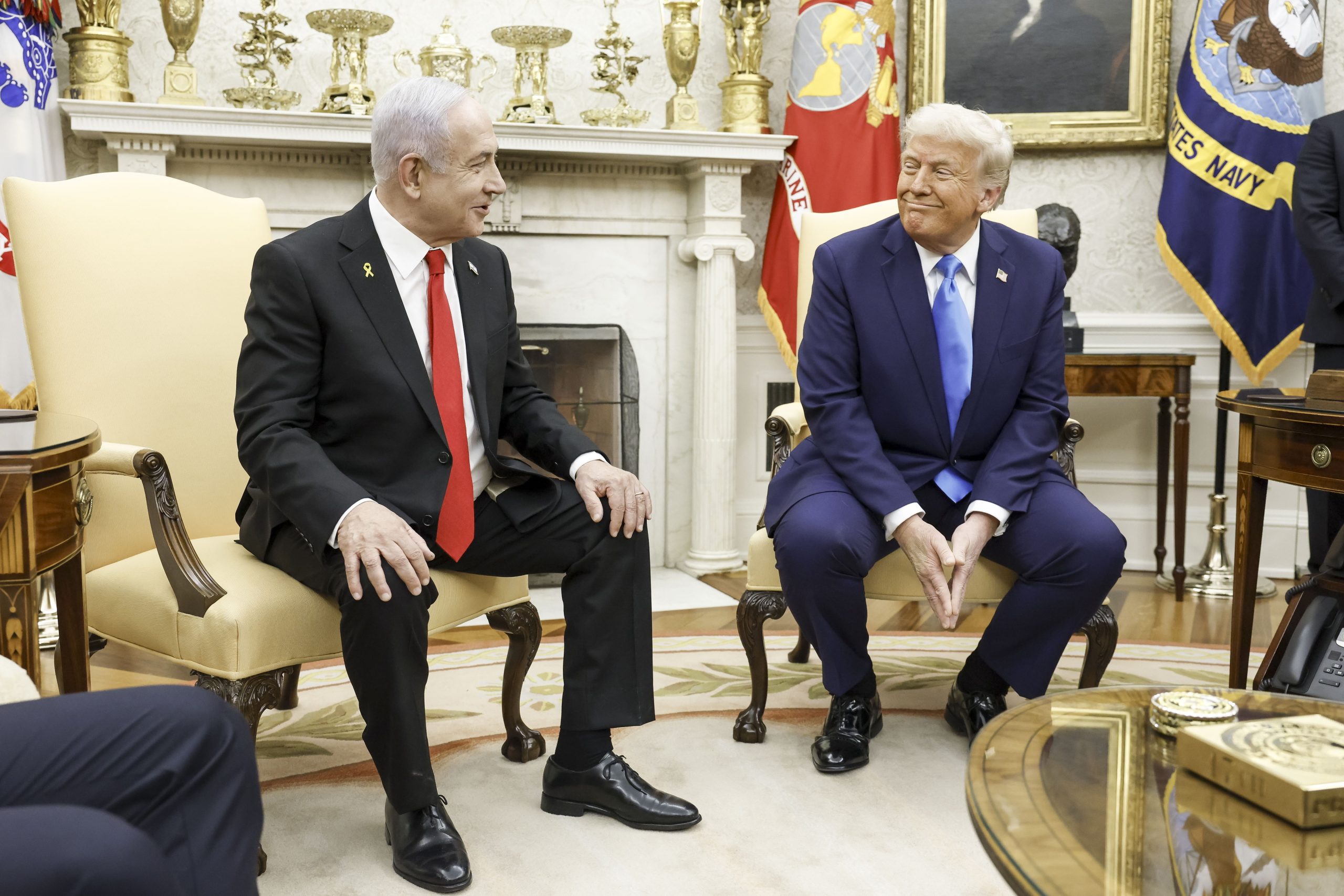 Trump e Netanyahu discutem trégua em Gaza e programa nuclear do Irão