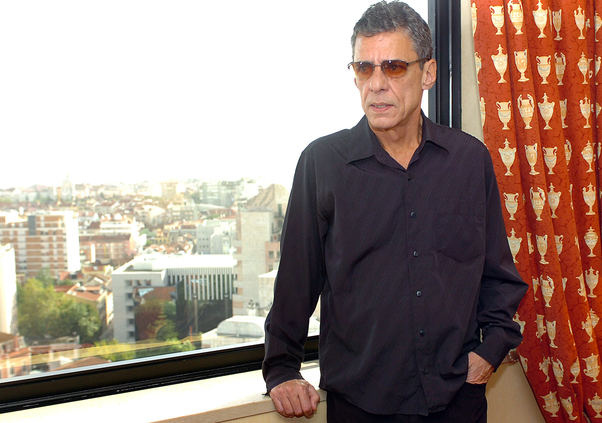 Chico Buarque lança novo romance “Essa Gente” no próximo mês