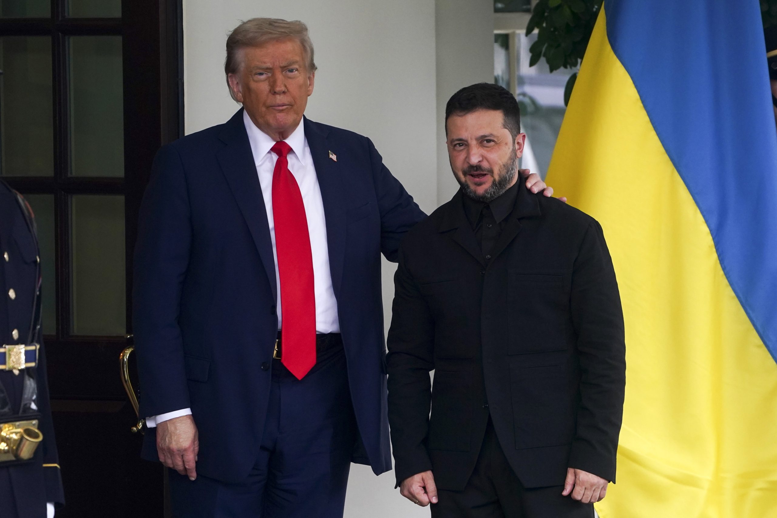 Trump continua a pressionar Zelensky a alcaçar acordo com a Rússia