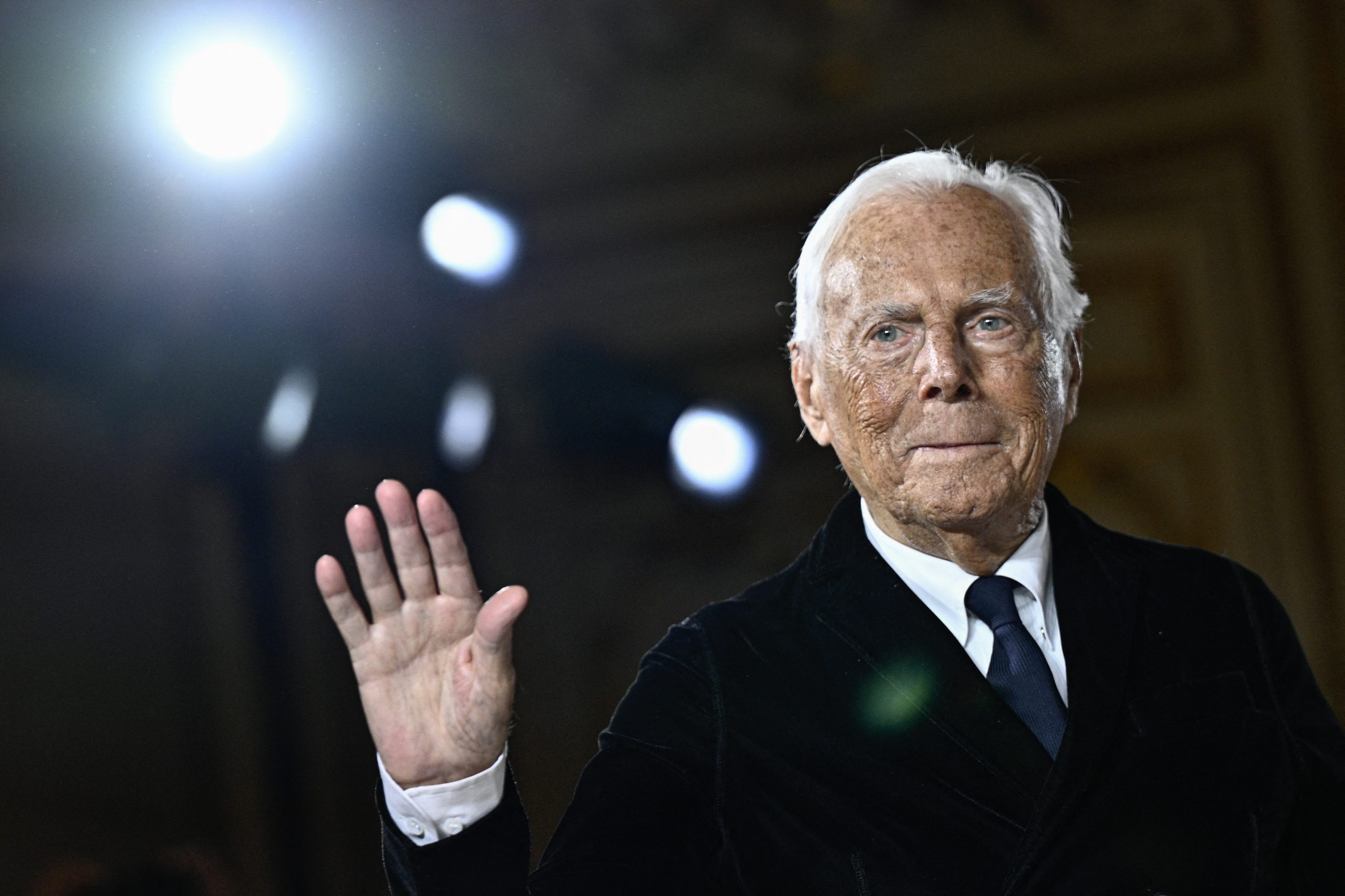 Testamento de Giorgio Armani abre caminho à venda ou entrada em bolsa da marca