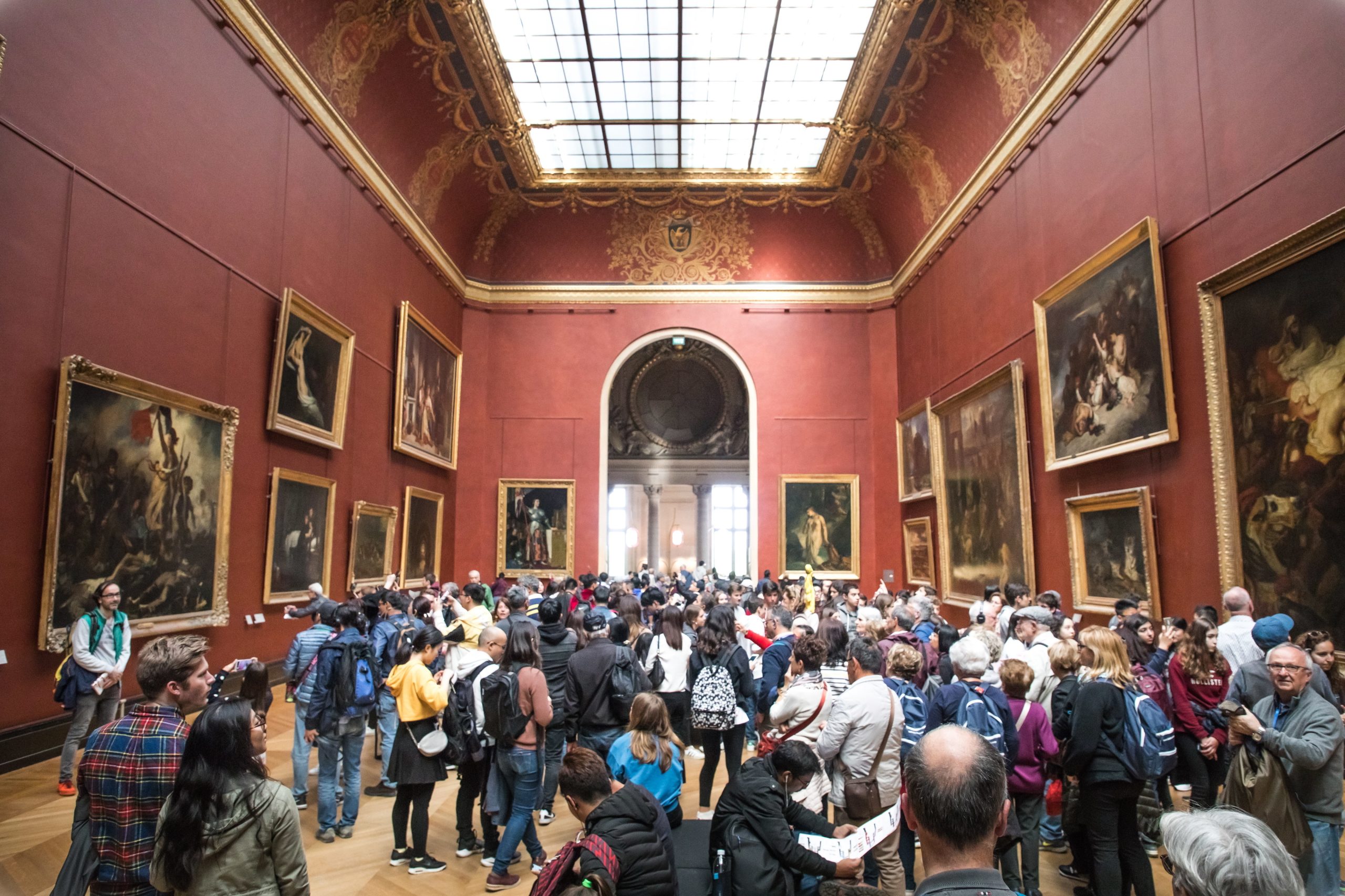 Museu do Louvre aberto mas limitado a quem já tenha bilhetes comprados