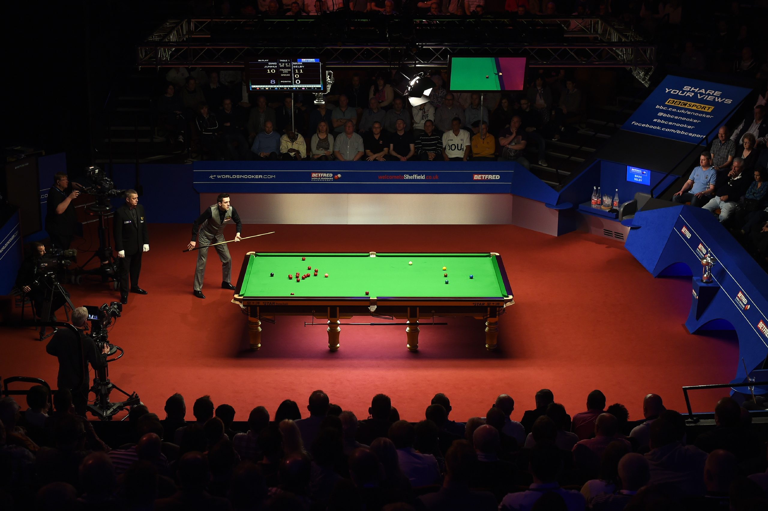 Snooker: 17 dias à volta de uma mesa no Crucible