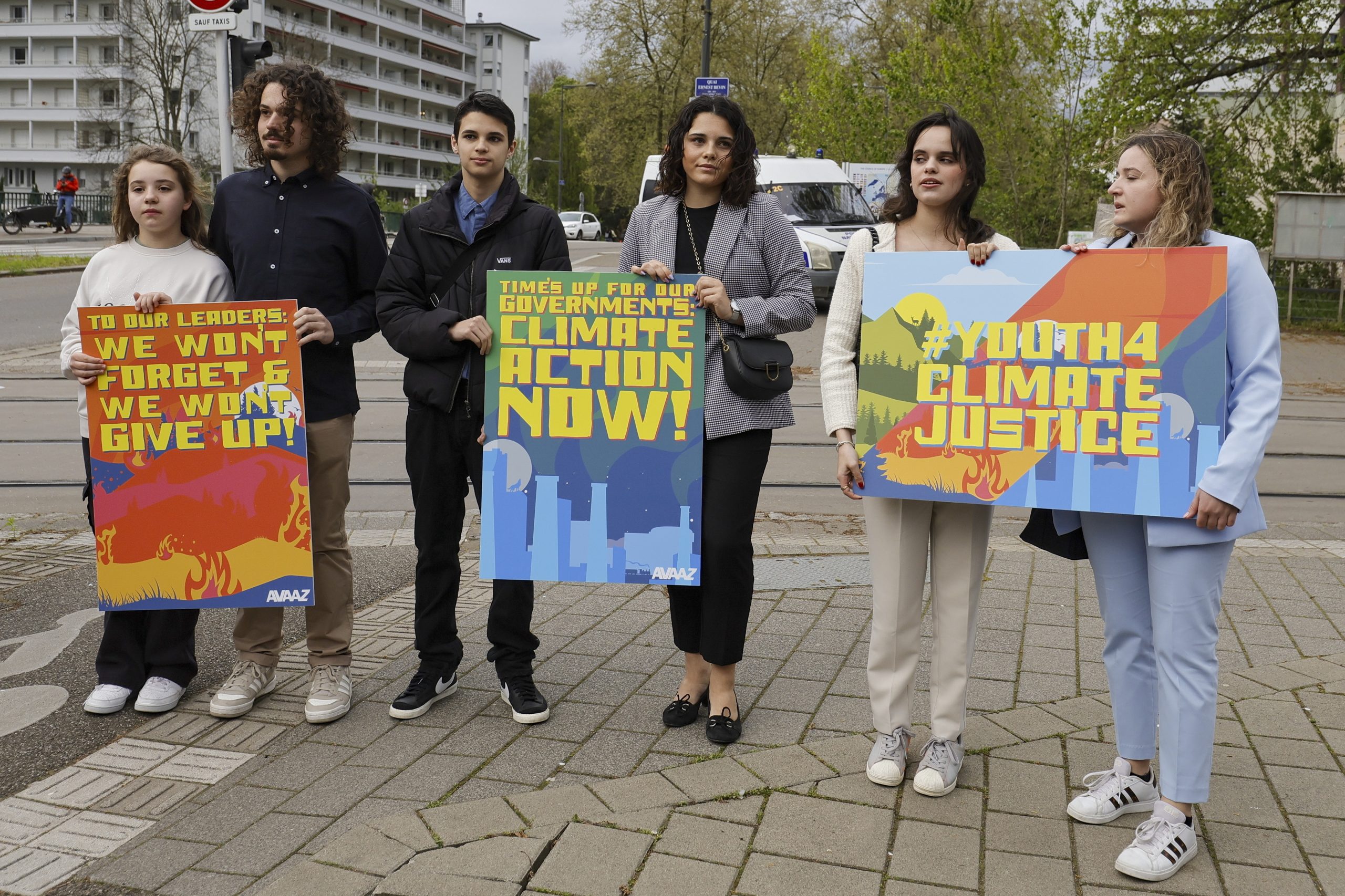 Tribunal dos Direitos Humanos rejeita processo de jovens portugueses contra 32 países