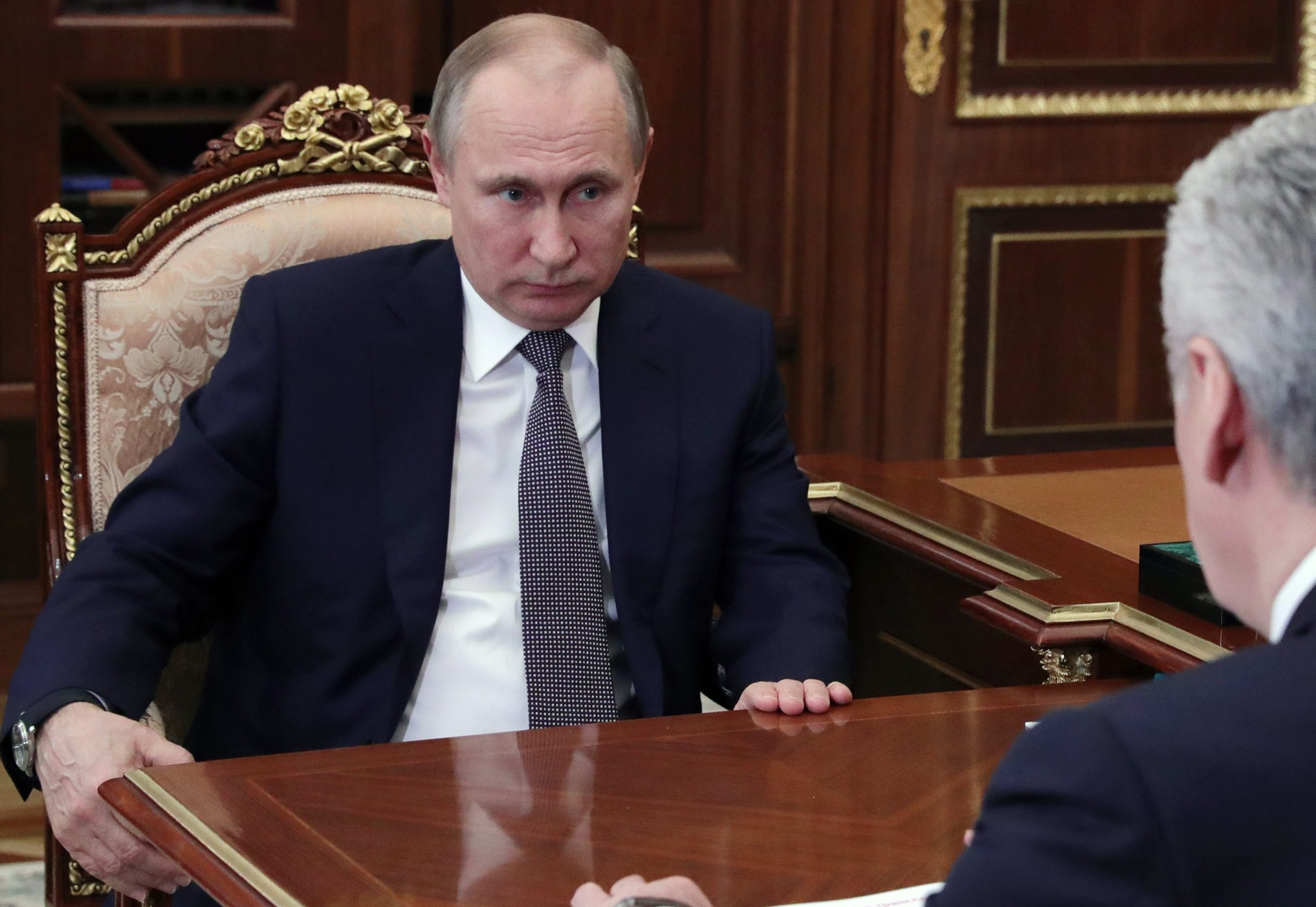 Putin avisa que novos ataques ocidentais à Síria podem provocar “caos” internacional