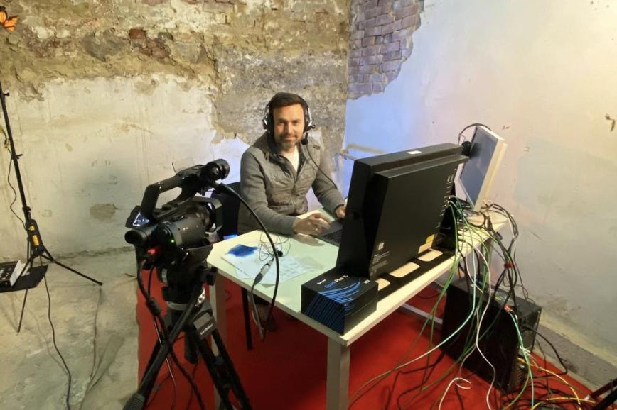 Apresentador de televisão ucraniano comentou a Eurovisão a partir de um bunker